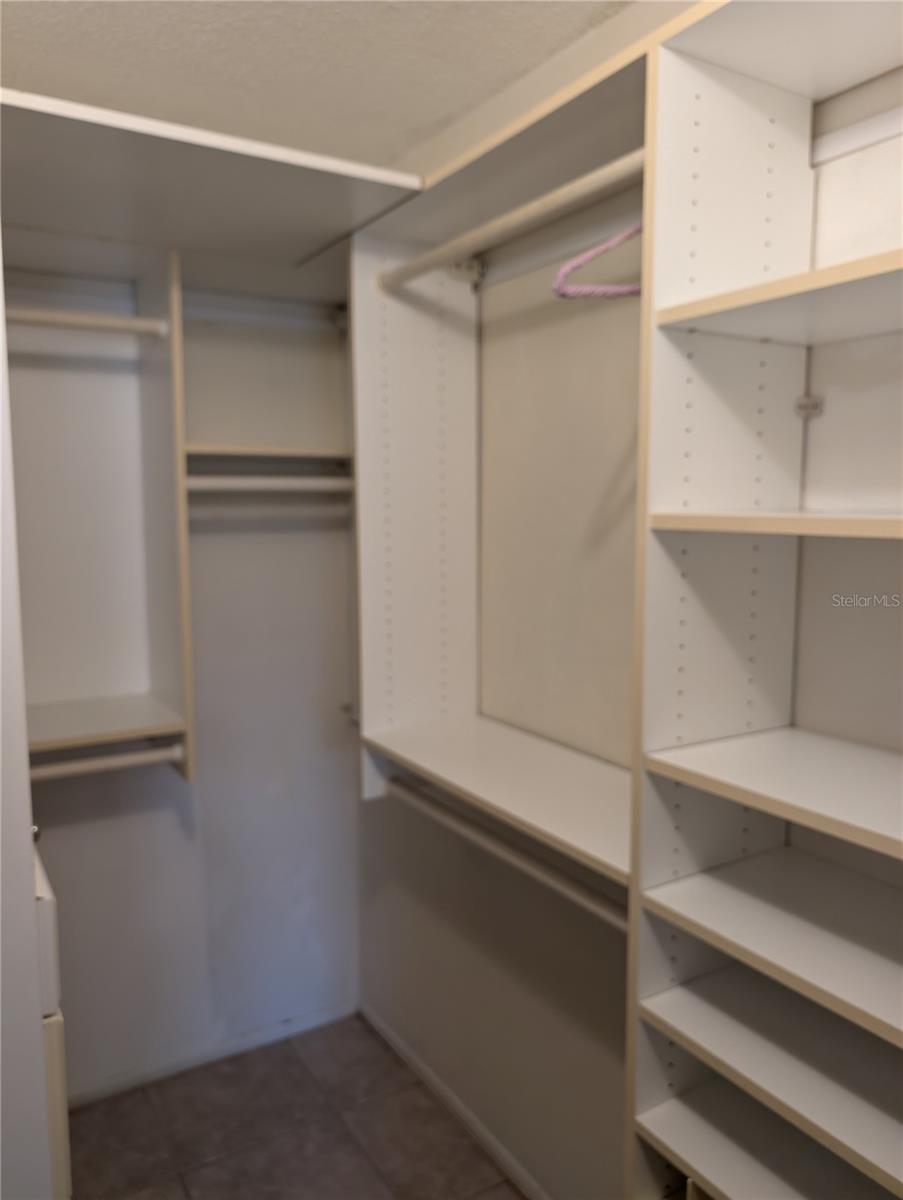 2280 STICKNEY POINT RD #420, SARASOTA, FL, 34231
