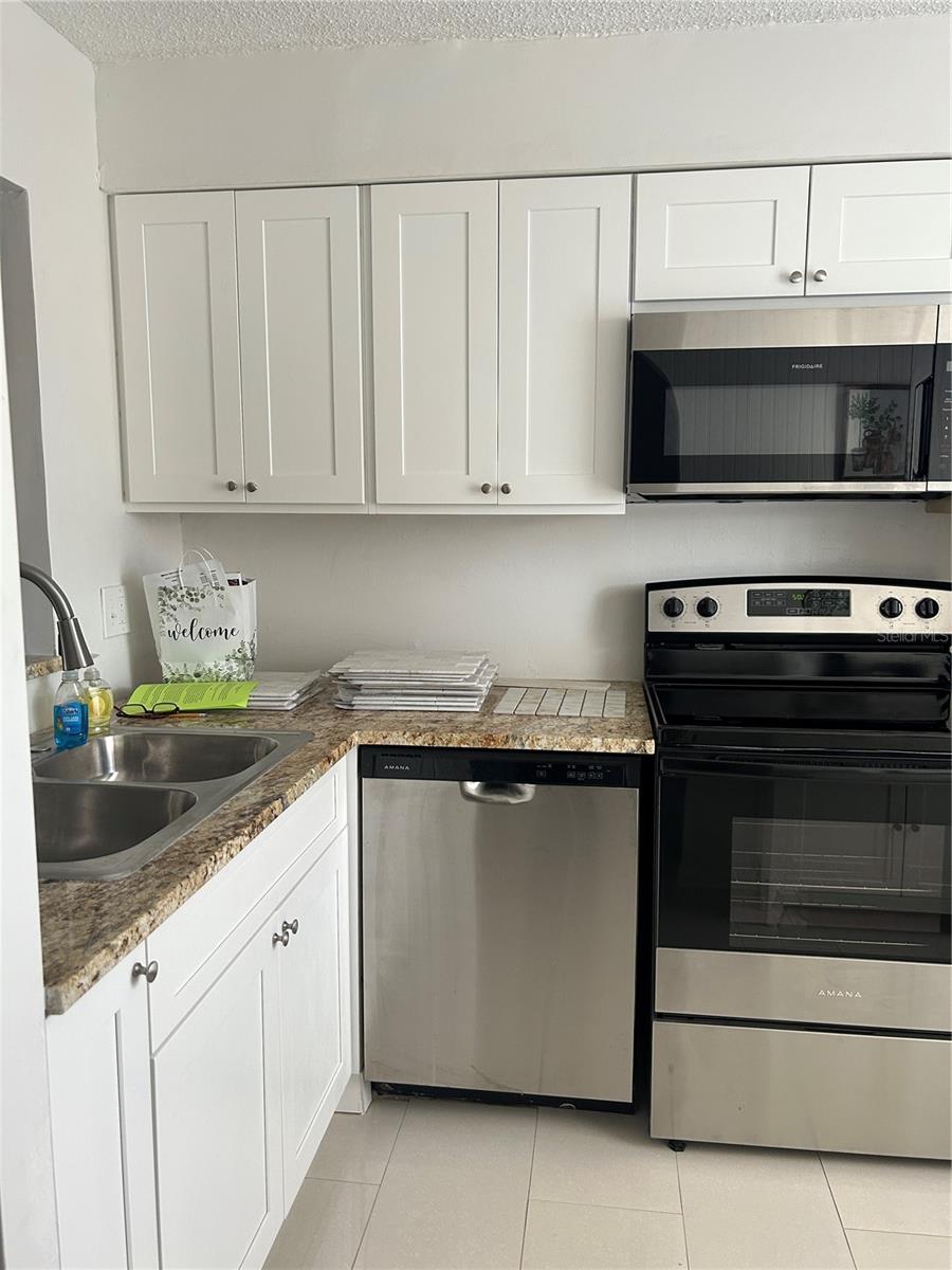 13829 MISSION OAKS, SEMINOLE, FL, 33776