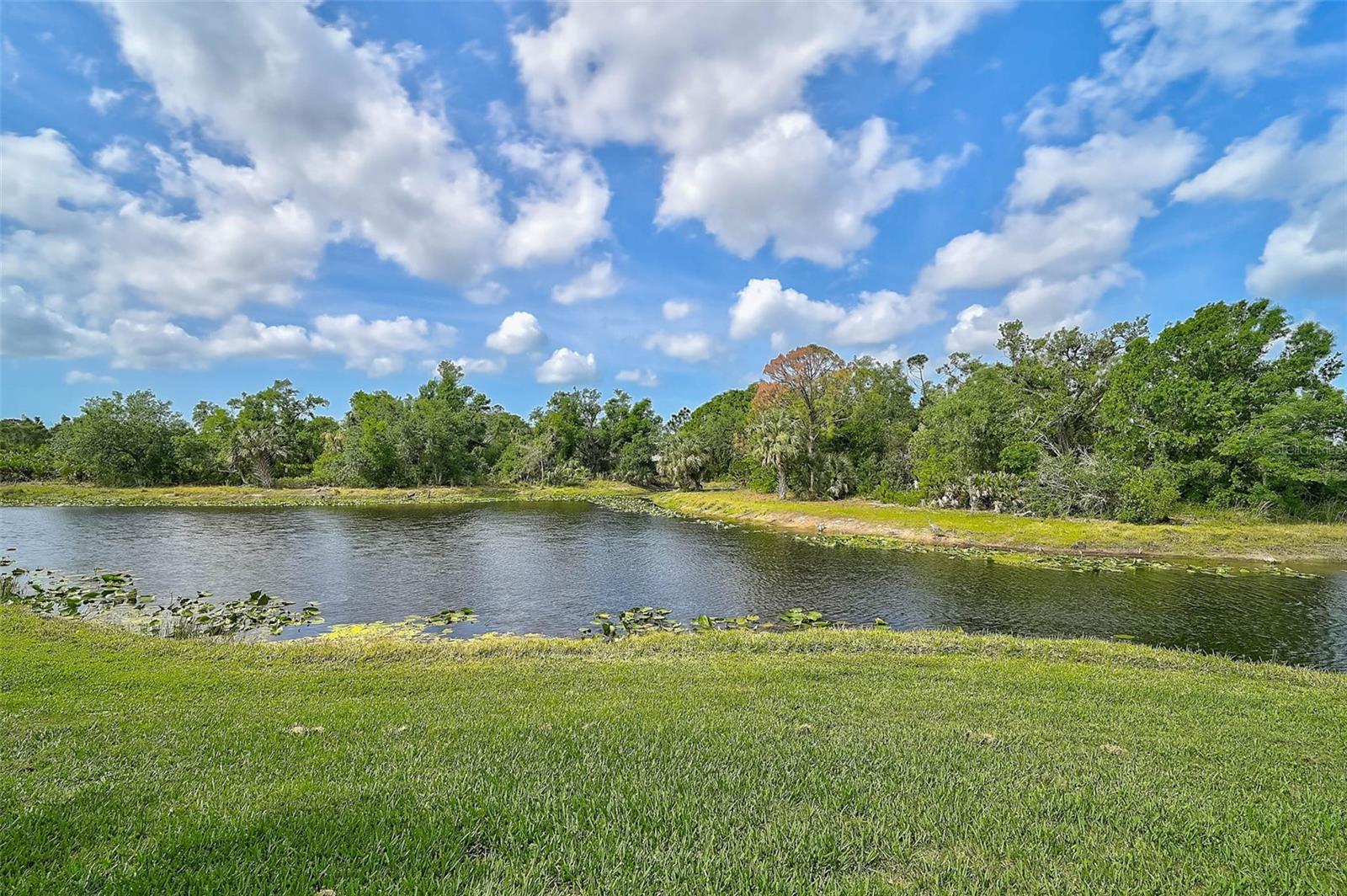 208 SILVER LAKE DR #101, VENICE, FL, 34292