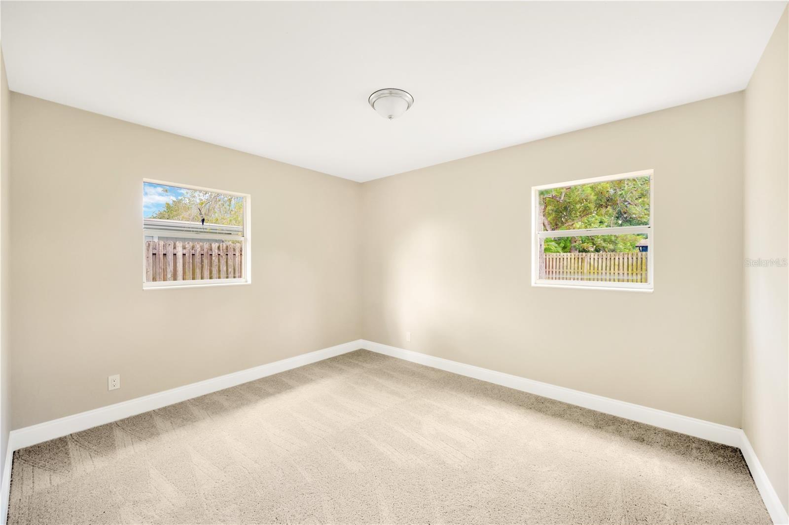 6027 FLORA TER, APOLLO BEACH, FL, 33572
