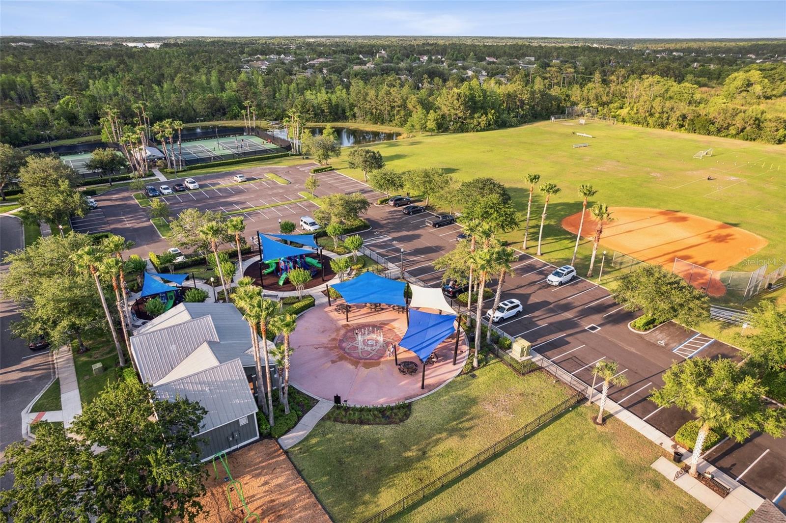 1825 SAFFRON PLUM LN, ORLANDO, FL, 32828