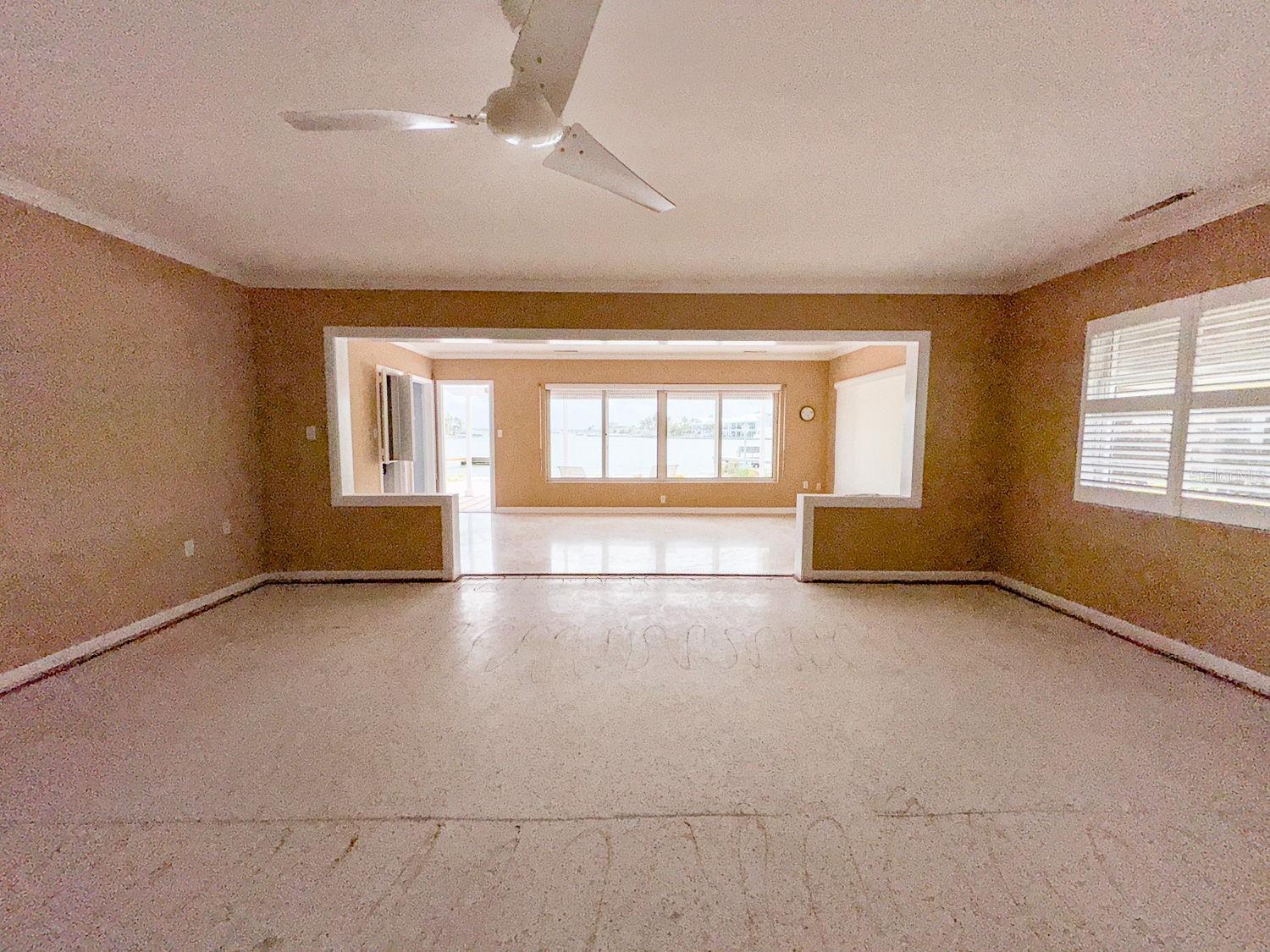 179 BATH CLUB BLVD N, NORTH REDINGTON BEACH, FL, 33708