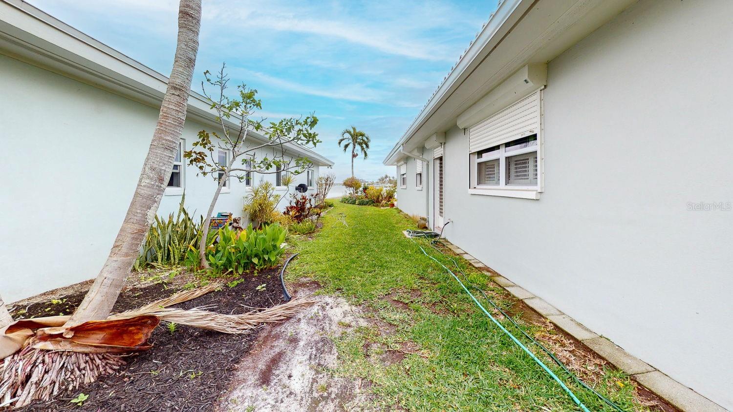 179 BATH CLUB BLVD N, NORTH REDINGTON BEACH, FL, 33708