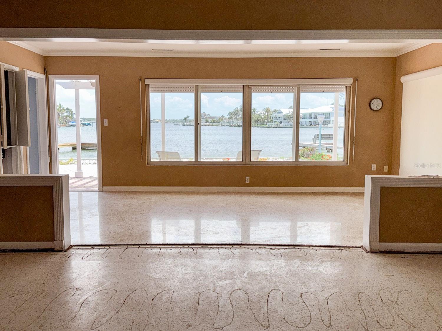 179 BATH CLUB BLVD N, NORTH REDINGTON BEACH, FL, 33708