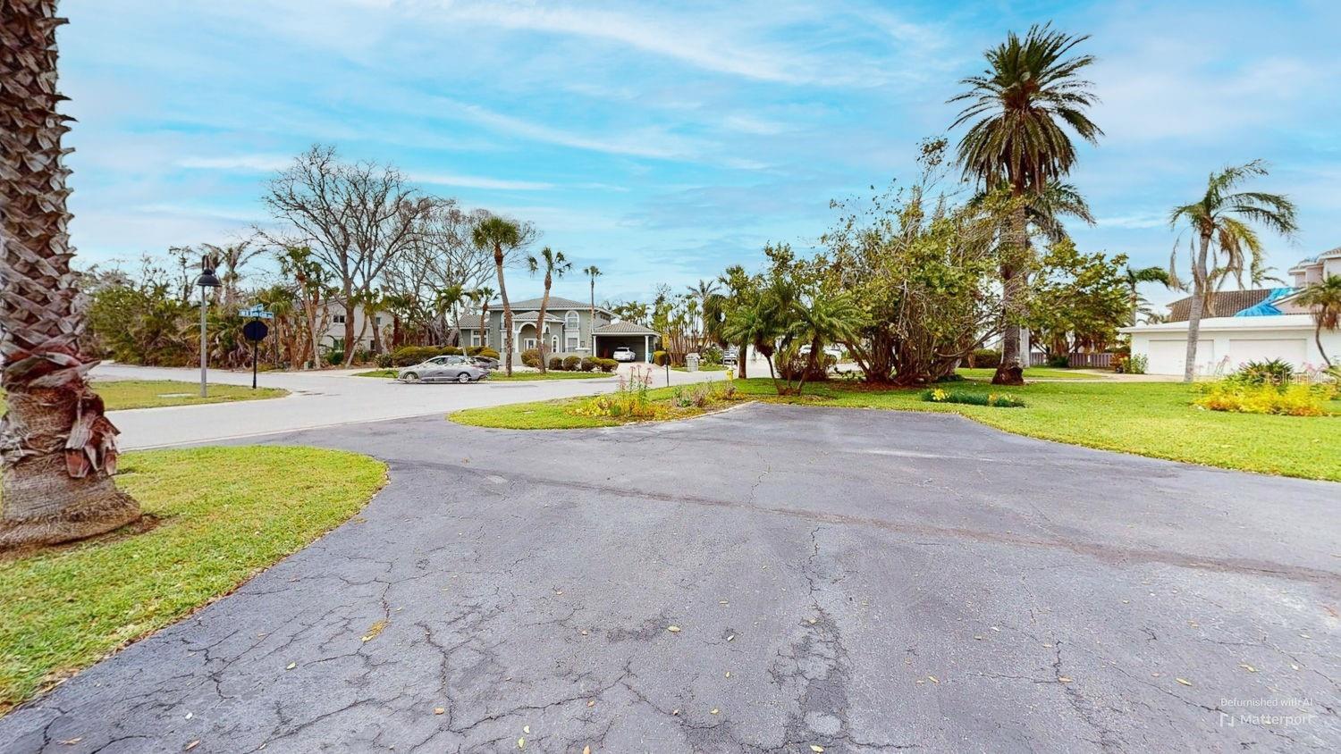 179 BATH CLUB BLVD N, NORTH REDINGTON BEACH, FL, 33708