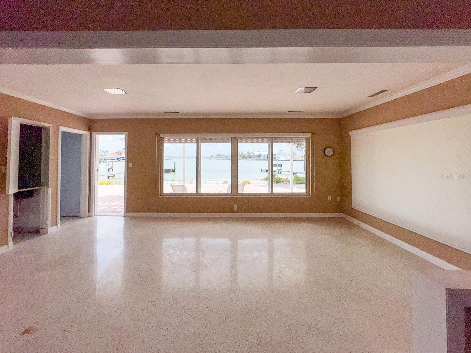 179 BATH CLUB BLVD N, NORTH REDINGTON BEACH, FL, 33708