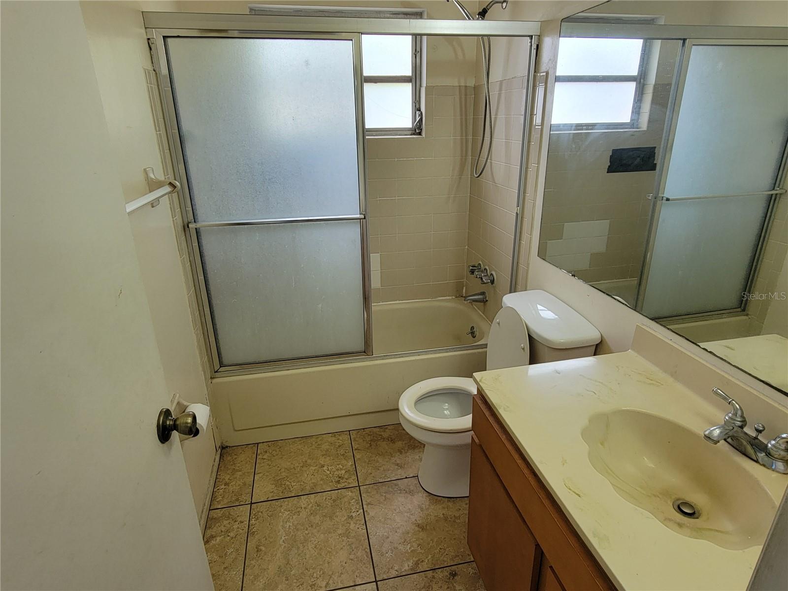 7049 124TH TER, LARGO, FL, 33773
