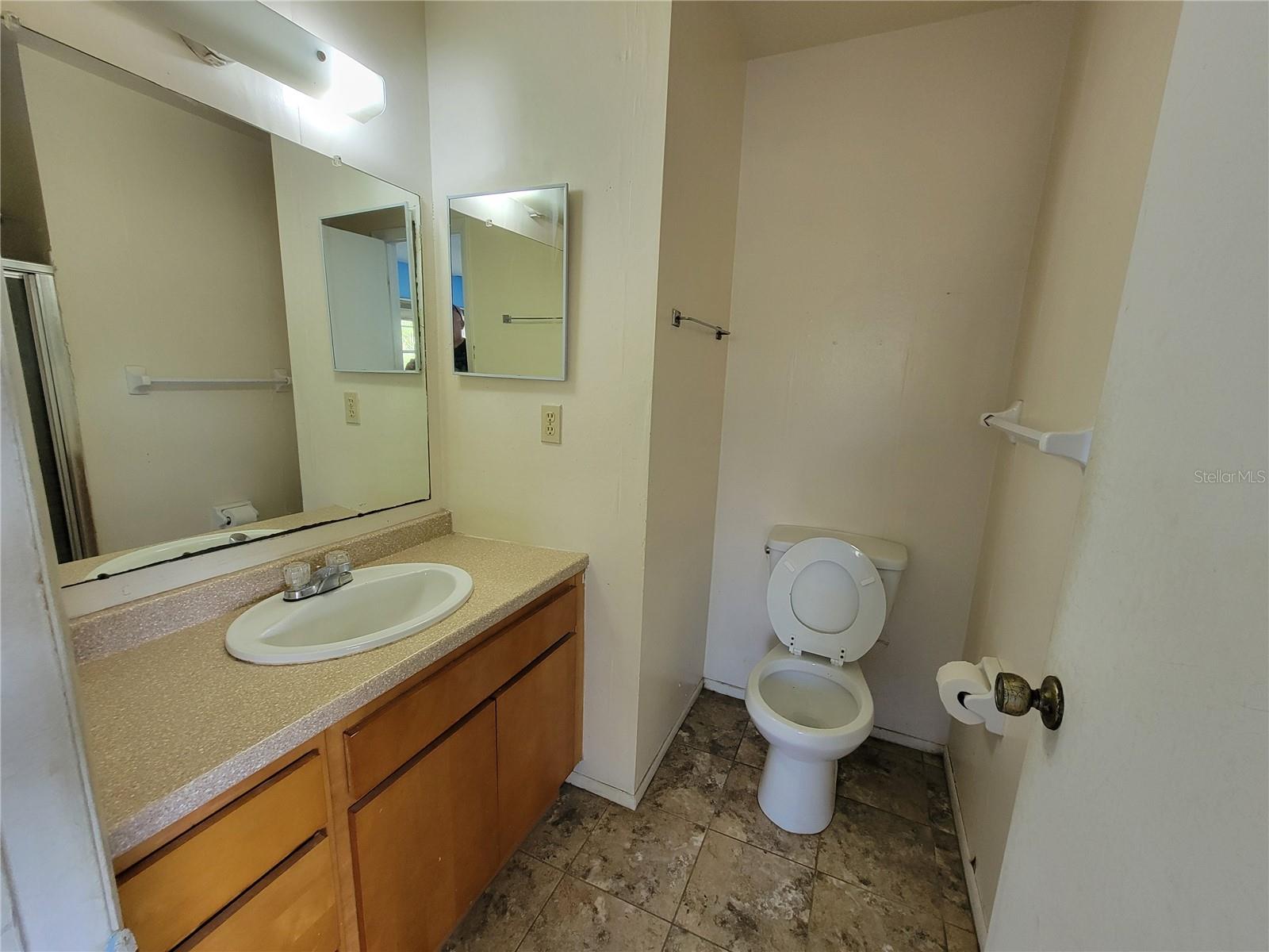 7049 124TH TER, LARGO, FL, 33773