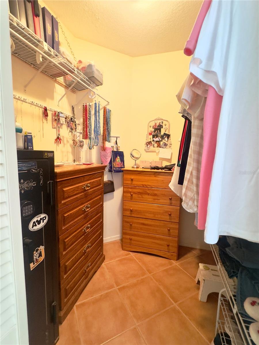 5221 SWALLOW DR, LAND O LAKES, FL, 34639