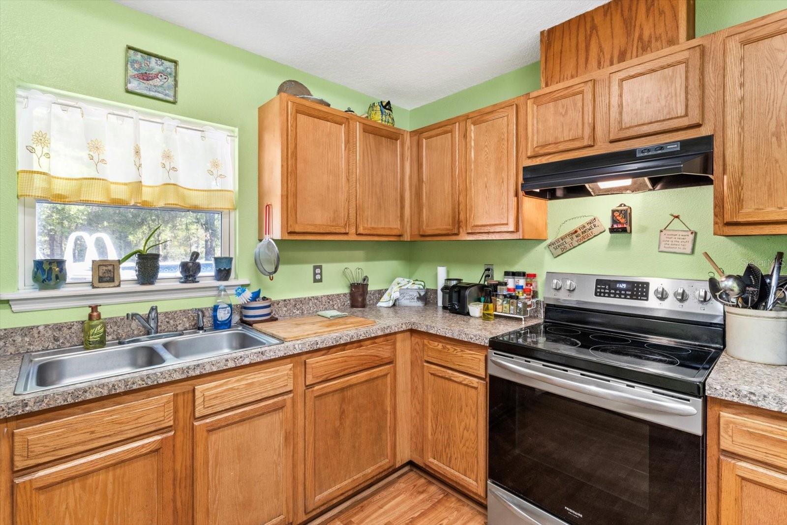 8570 N DISCALFANI LOOP, CRYSTAL RIVER, FL, 34428