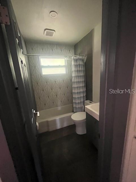 525 64TH AVE S, ST PETERSBURG, FL, 33705