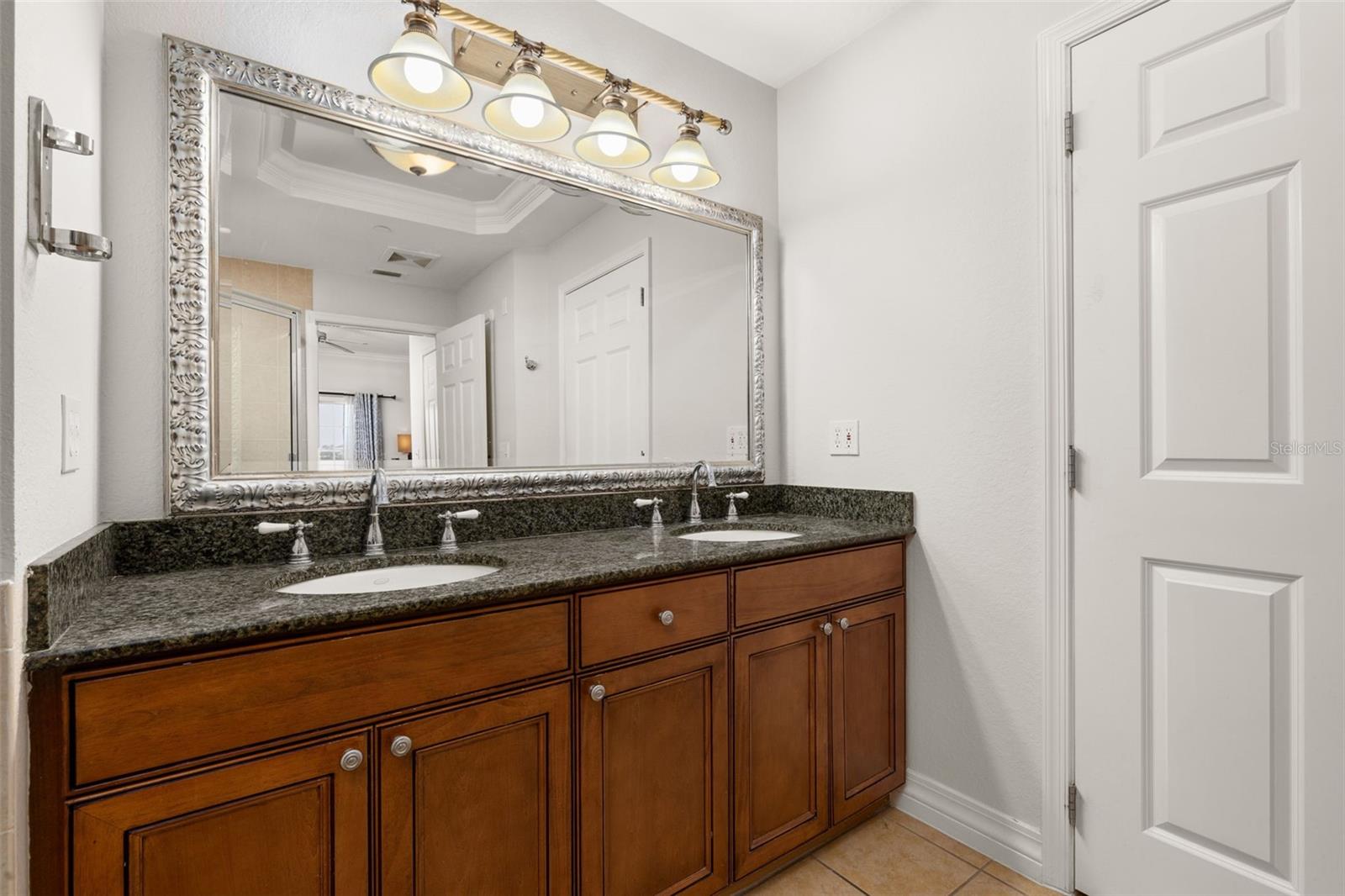 1100 SUNSET VIEW CIR #302, REUNION, FL, 34747