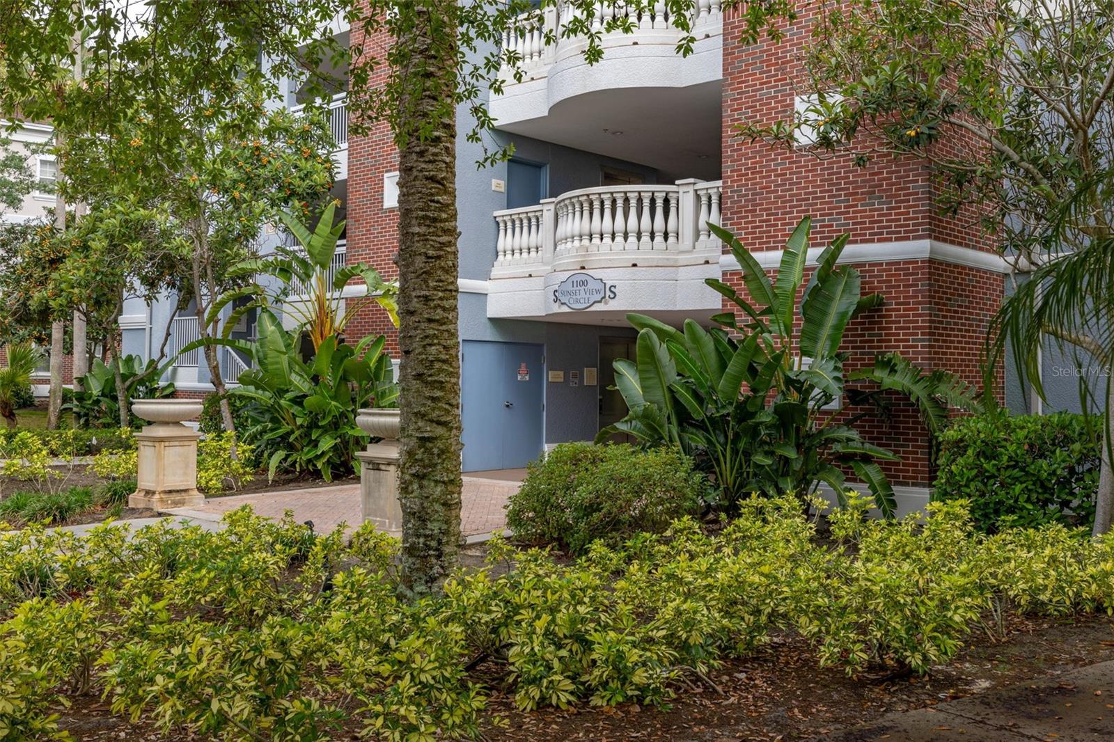 1100 SUNSET VIEW CIR #302, REUNION, FL, 34747