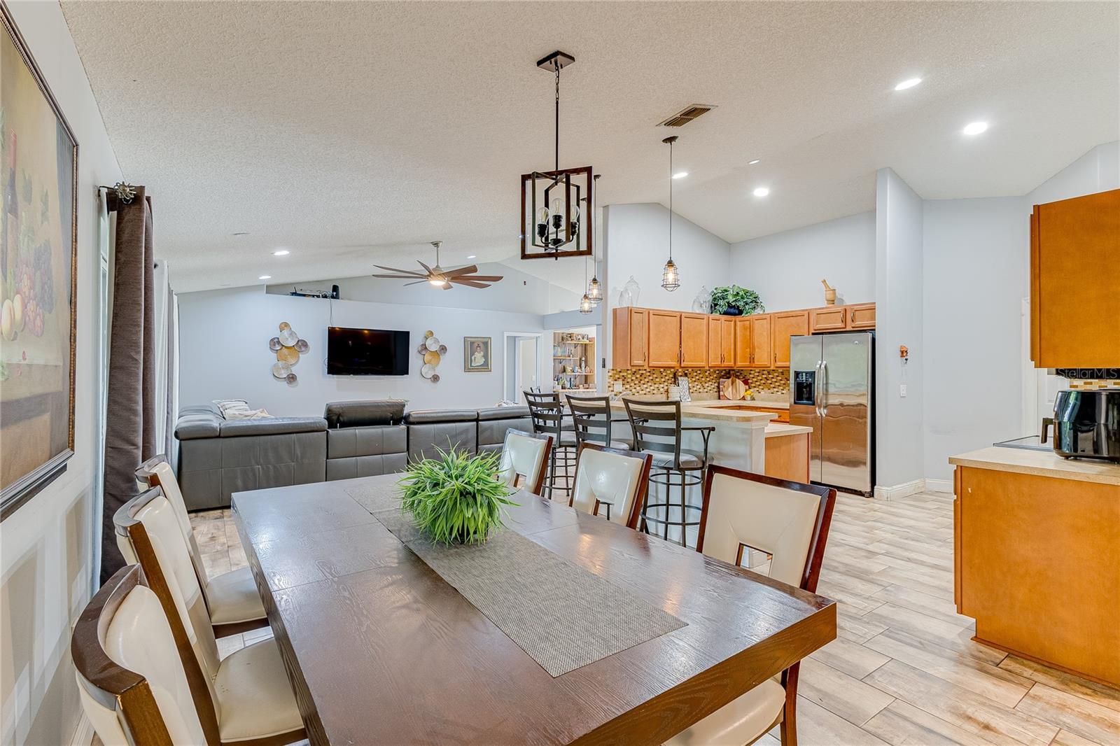 157 LONG PINE DR, DELTONA, FL, 32725