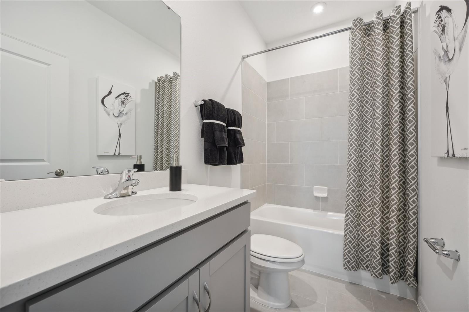 397 SHOREVIEW SANDS AVE, MASCOTTE, FL, 34753