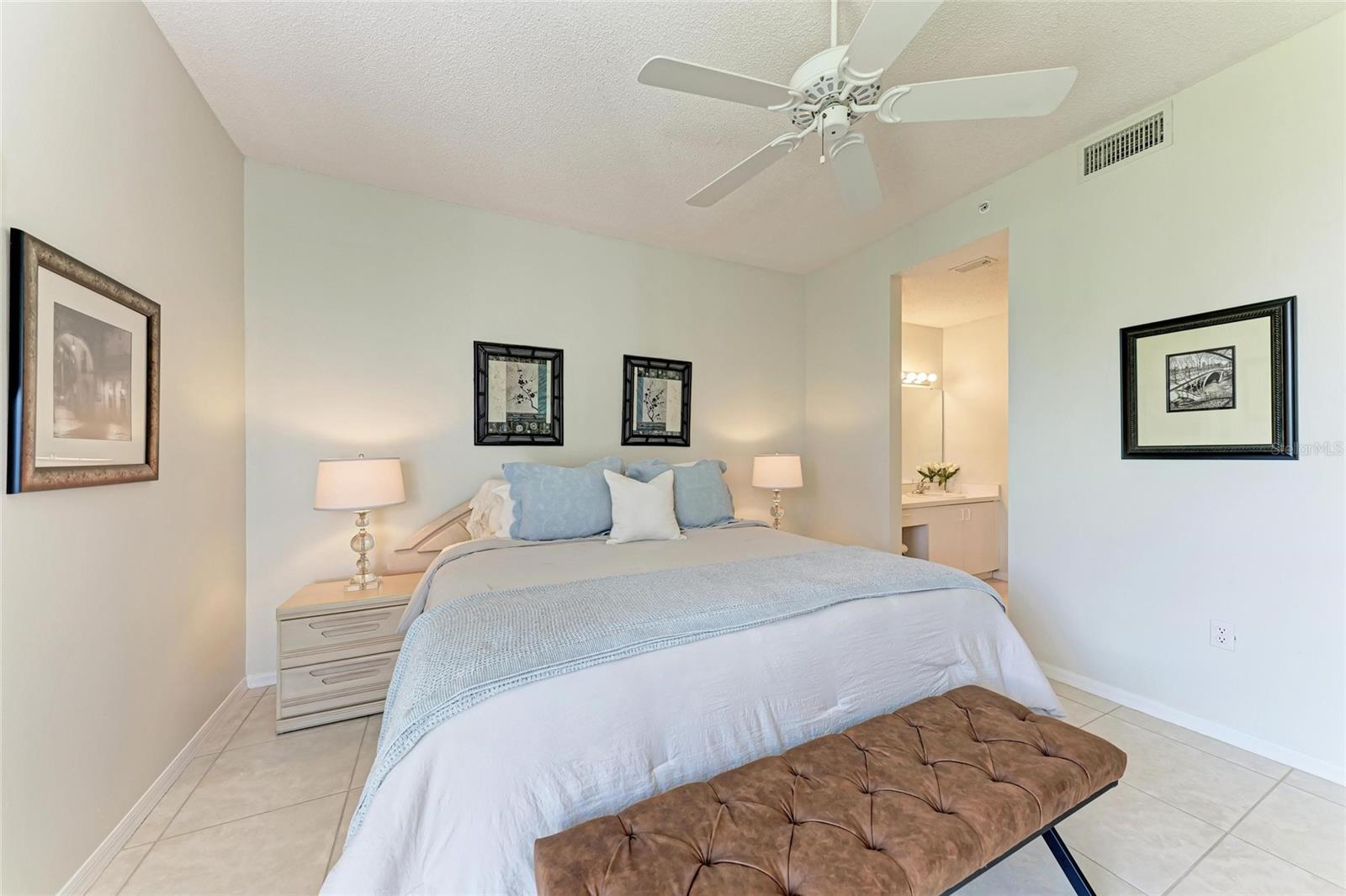 9620 CLUB SOUTH CIR #5208, SARASOTA, FL, 34238