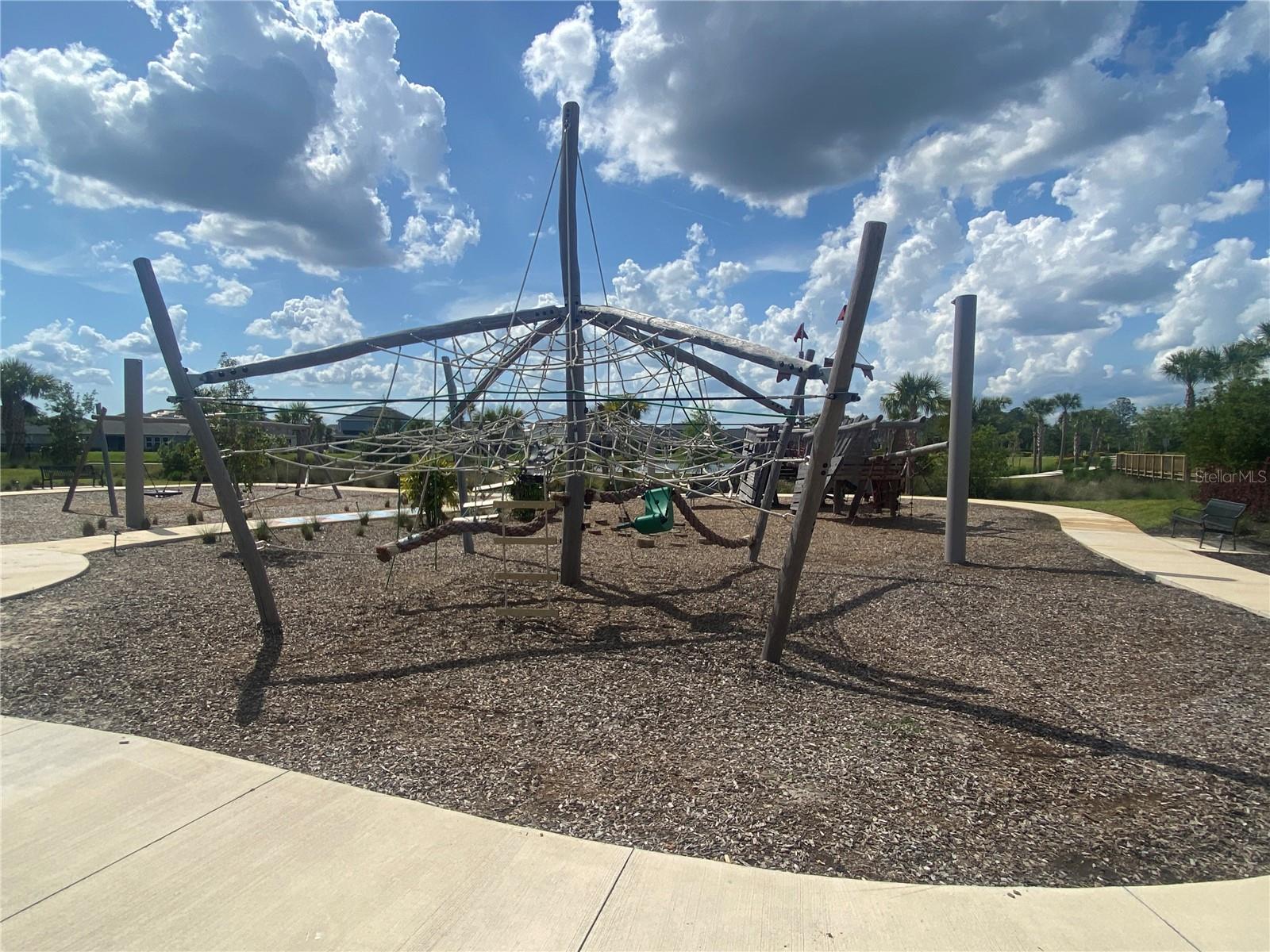 33857 LANDSMAN LOOP, WESLEY CHAPEL, FL, 33543