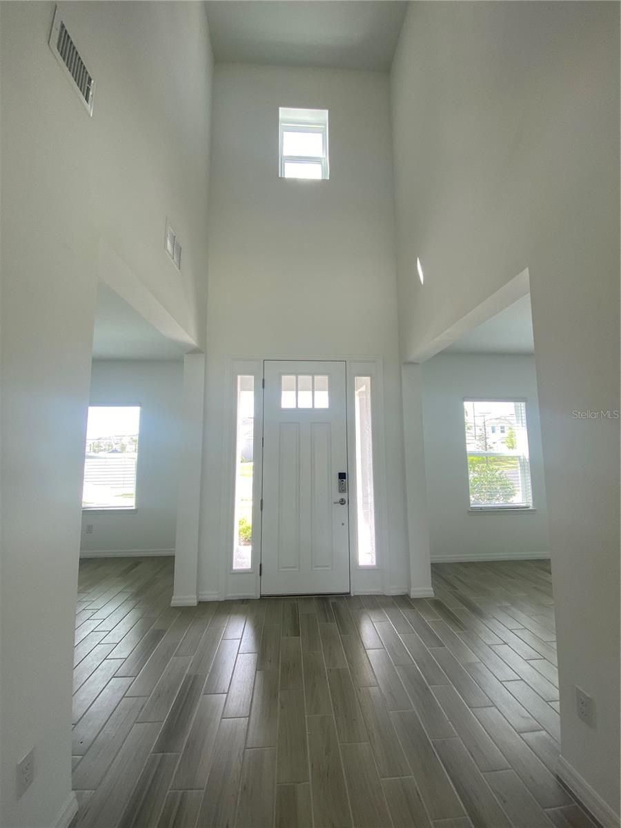 33857 LANDSMAN LOOP, WESLEY CHAPEL, FL, 33543