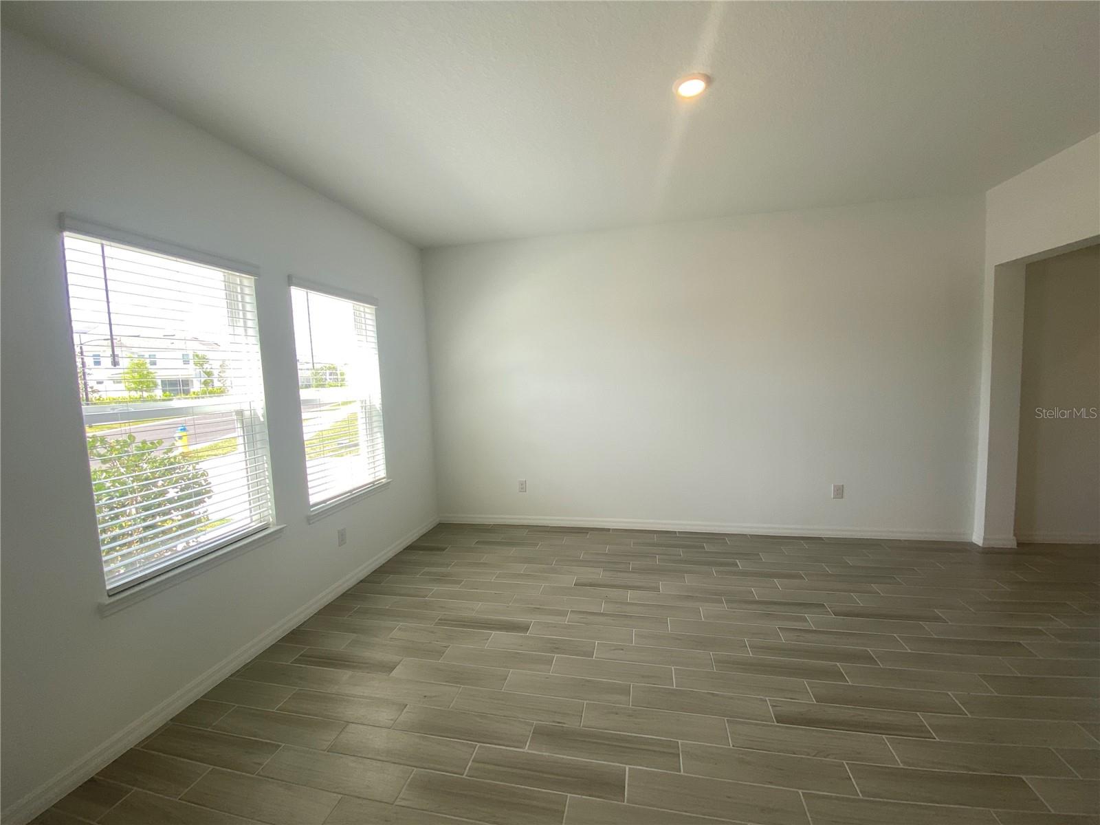33857 LANDSMAN LOOP, WESLEY CHAPEL, FL, 33543