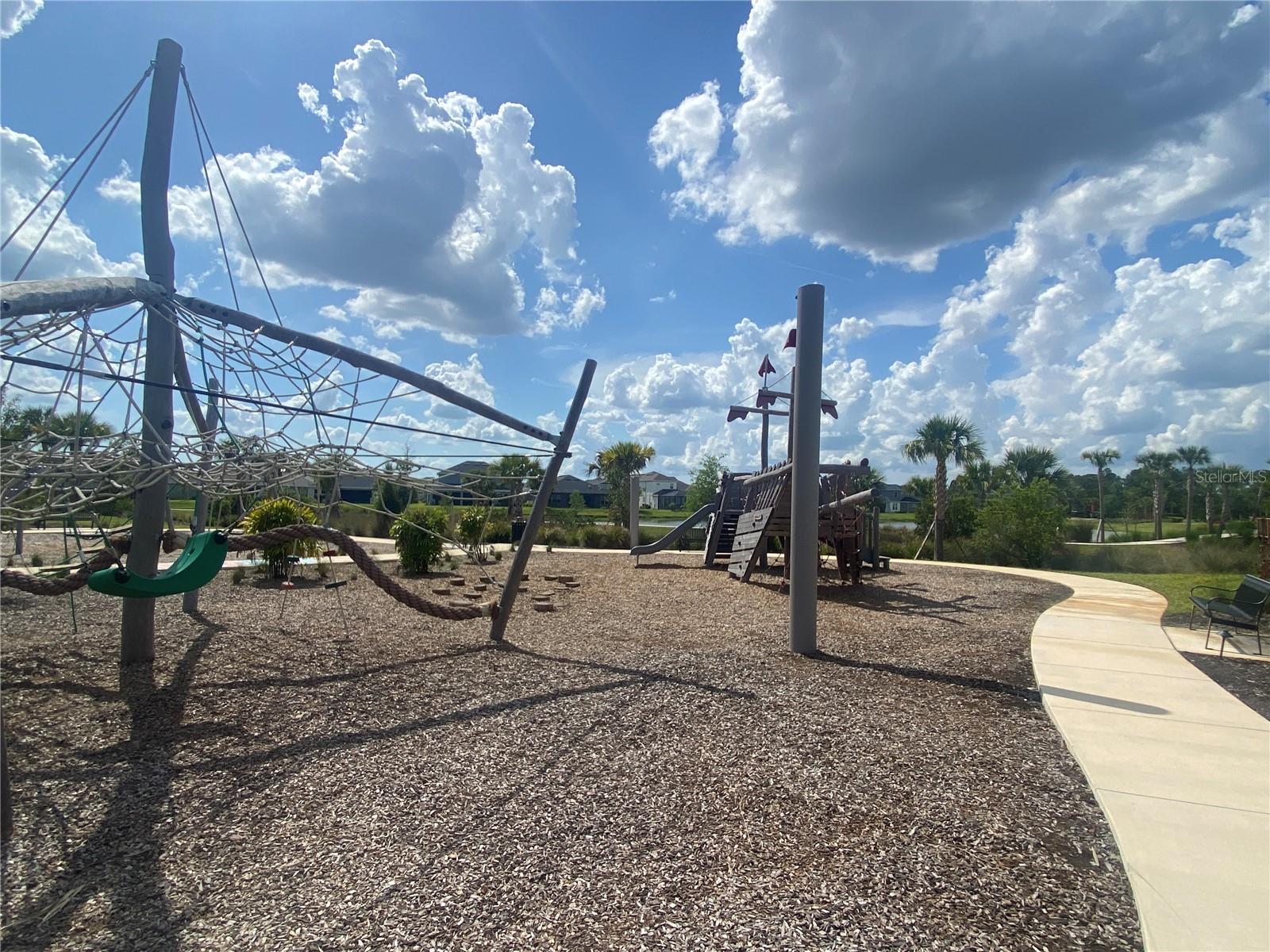 33857 LANDSMAN LOOP, WESLEY CHAPEL, FL, 33543