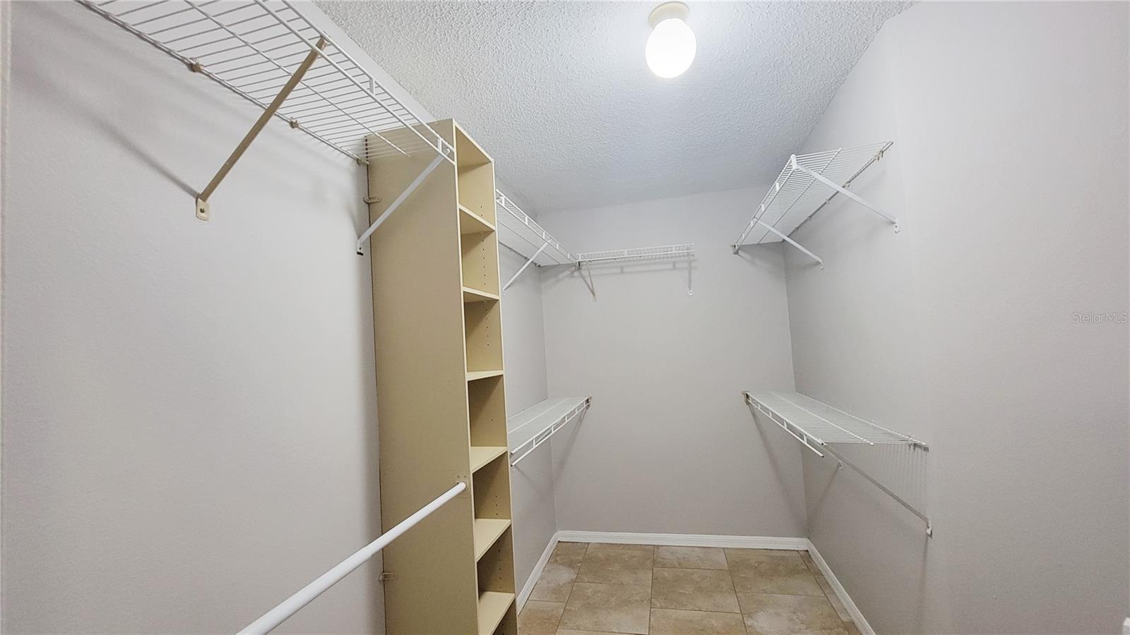 2416 WINFIELD DR, KISSIMMEE, FL, 34743