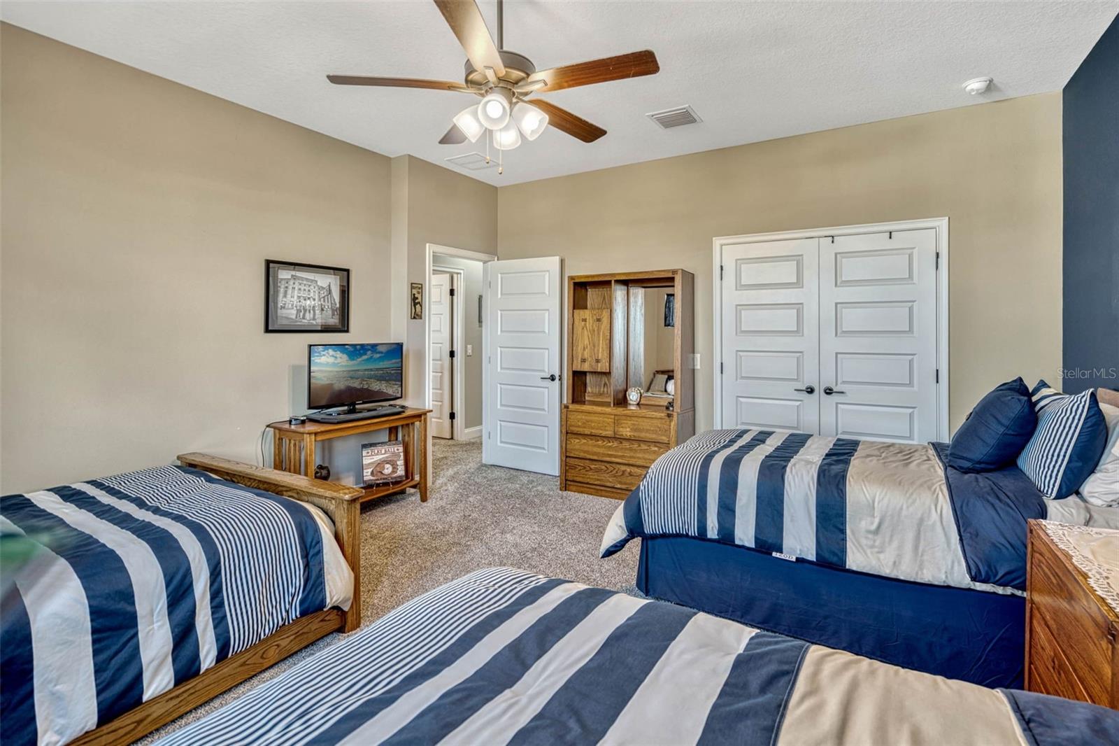200 VALENCIA RIDGE DR, AUBURNDALE, FL, 33823