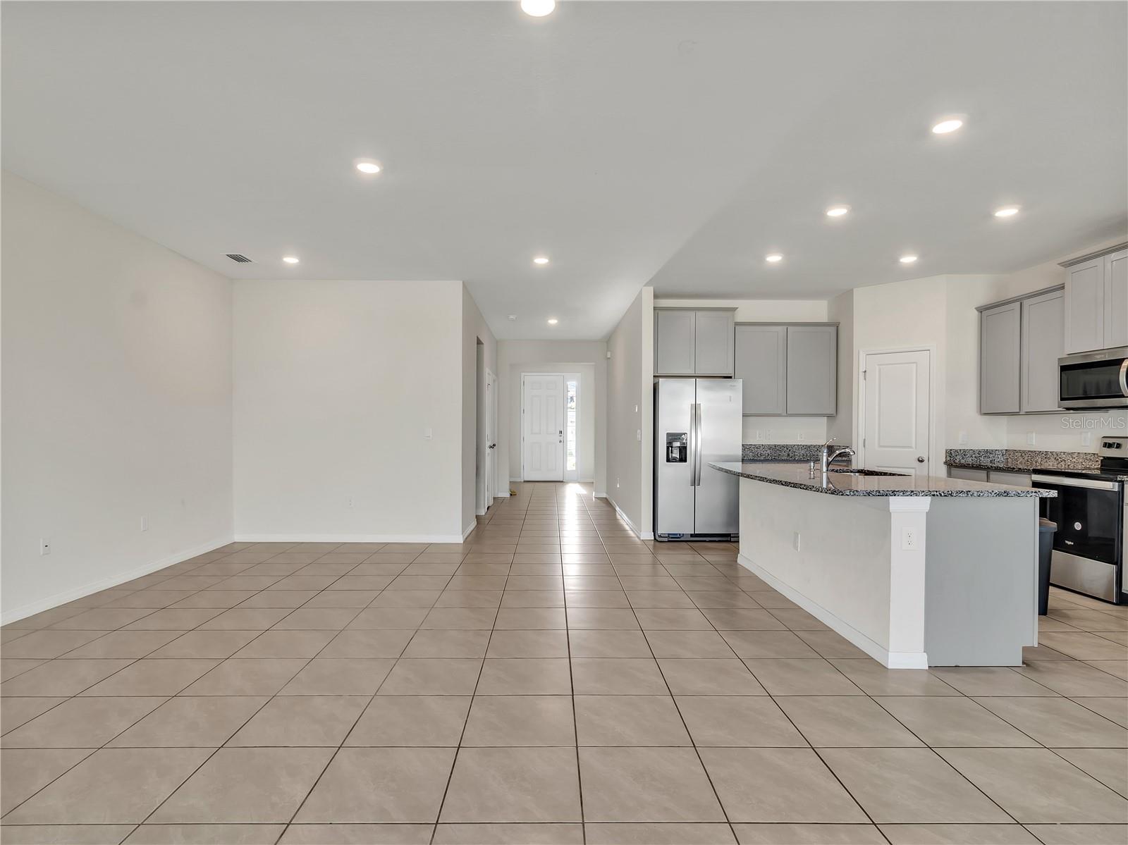 16721 GLACIER BAY LOOP, WIMAUMA, FL, 33598