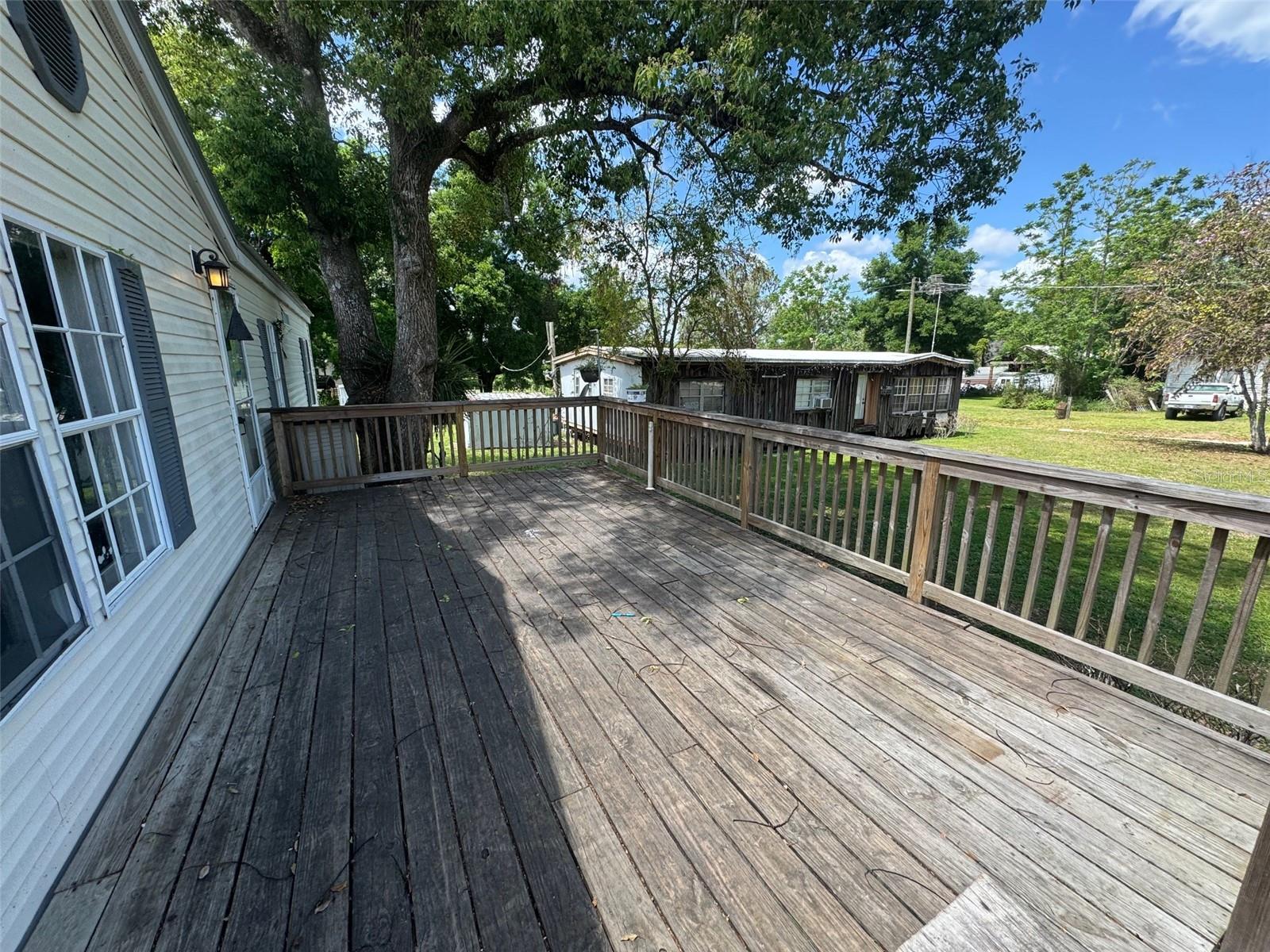 14915 DOUGLAS ST, DADE CITY, FL, 33525