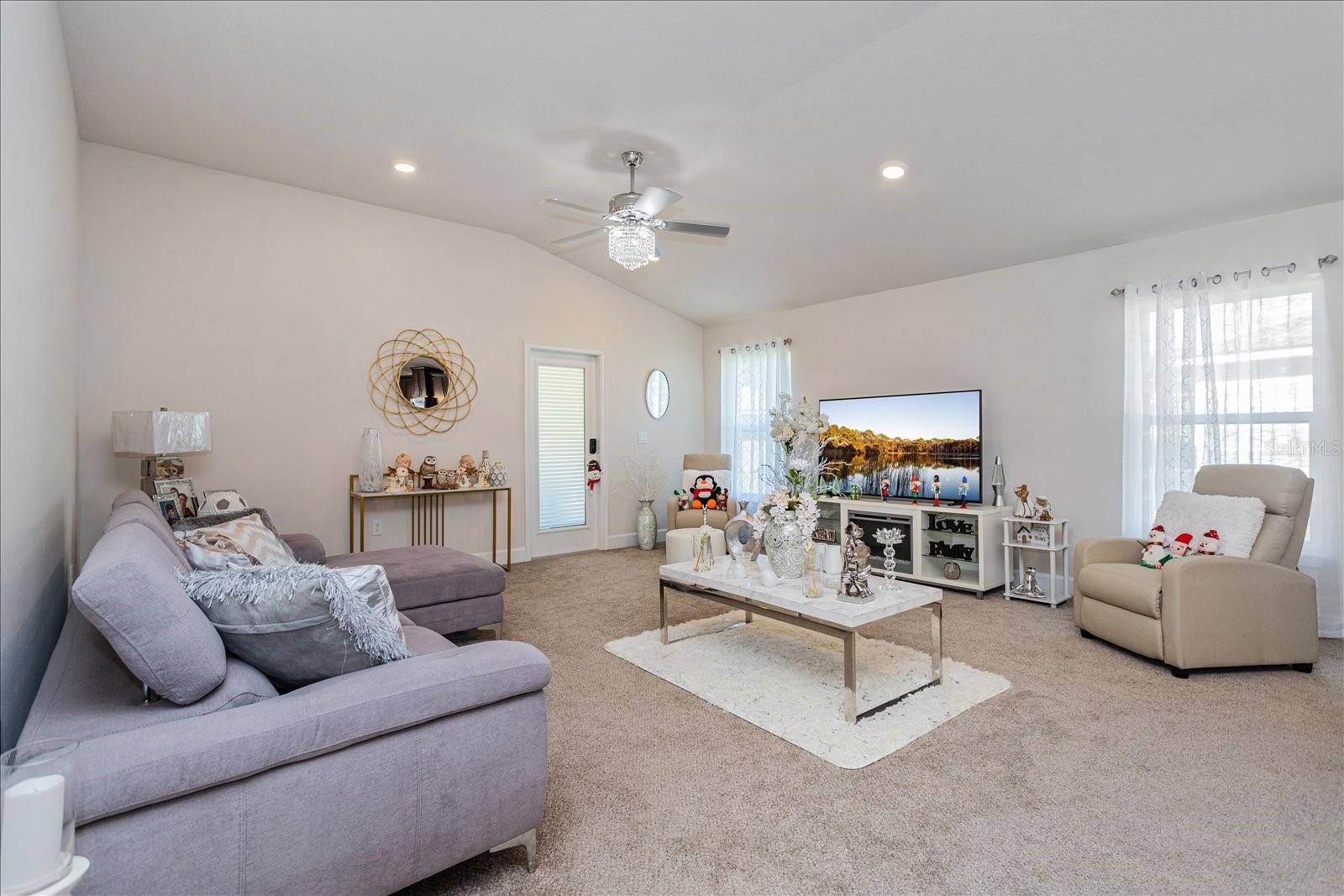 644 HUDSON VALLEY DR, KISSIMMEE, FL, 34759
