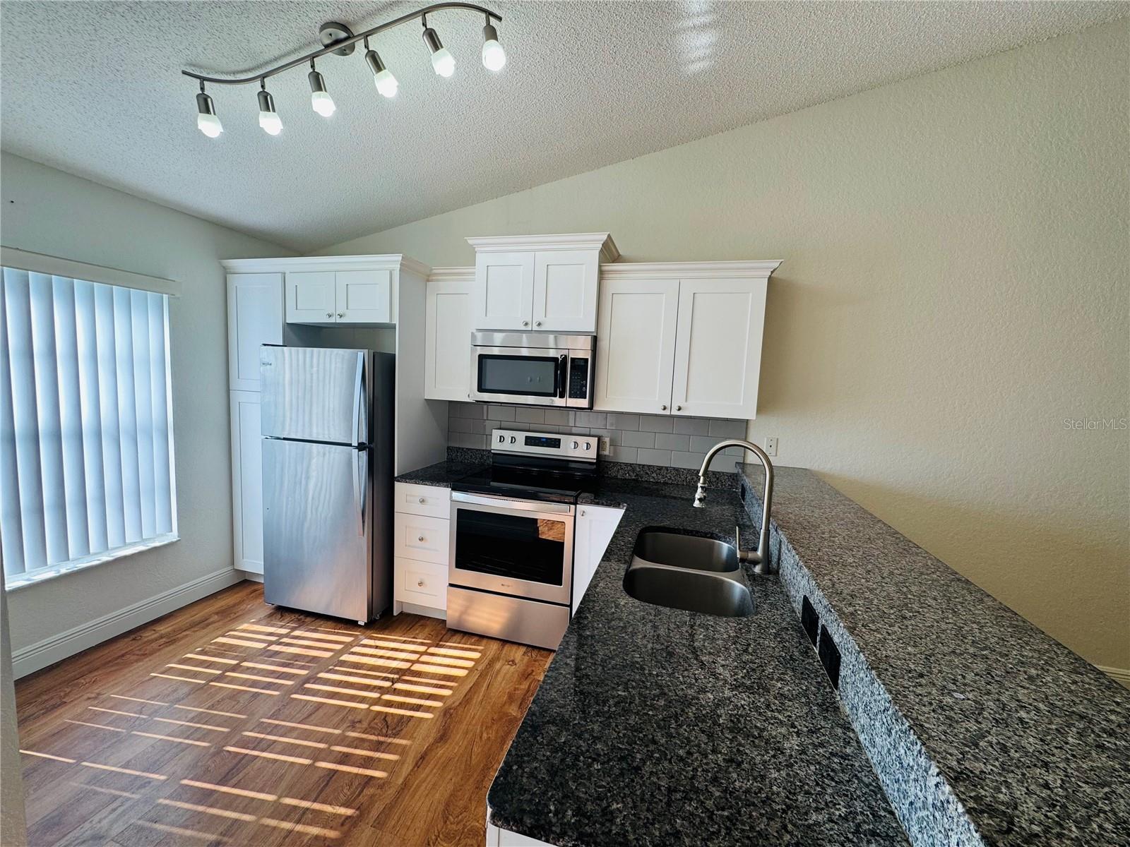 5206 PALMITA CT #82, NEW PORT RICHEY, FL, 34655