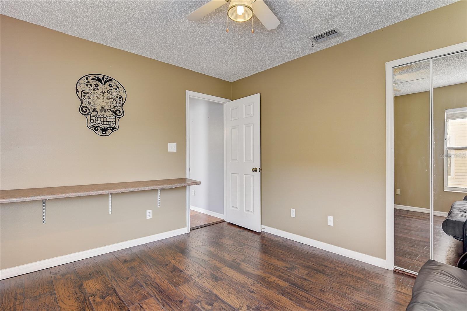 25273 LOST OAK CIR, LEESBURG, FL, 34748