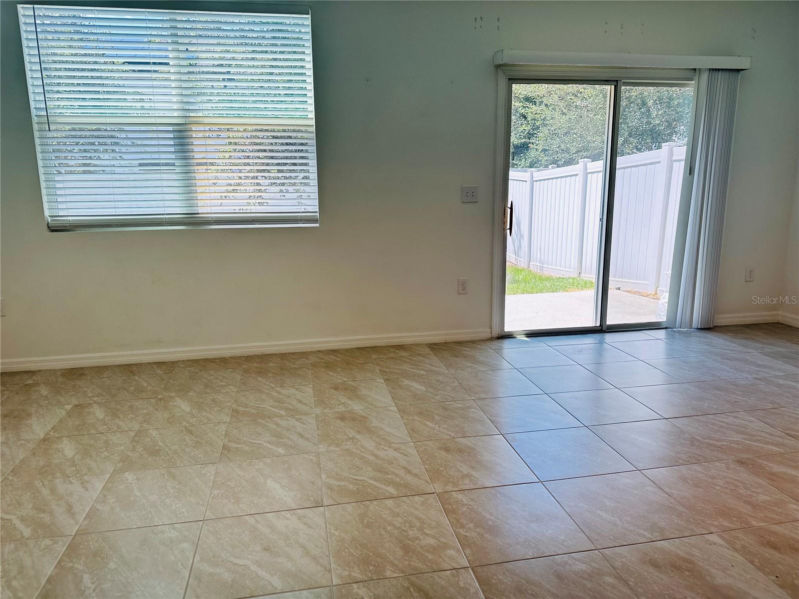 516 MADISON DR, DAVENPORT, FL, 33837