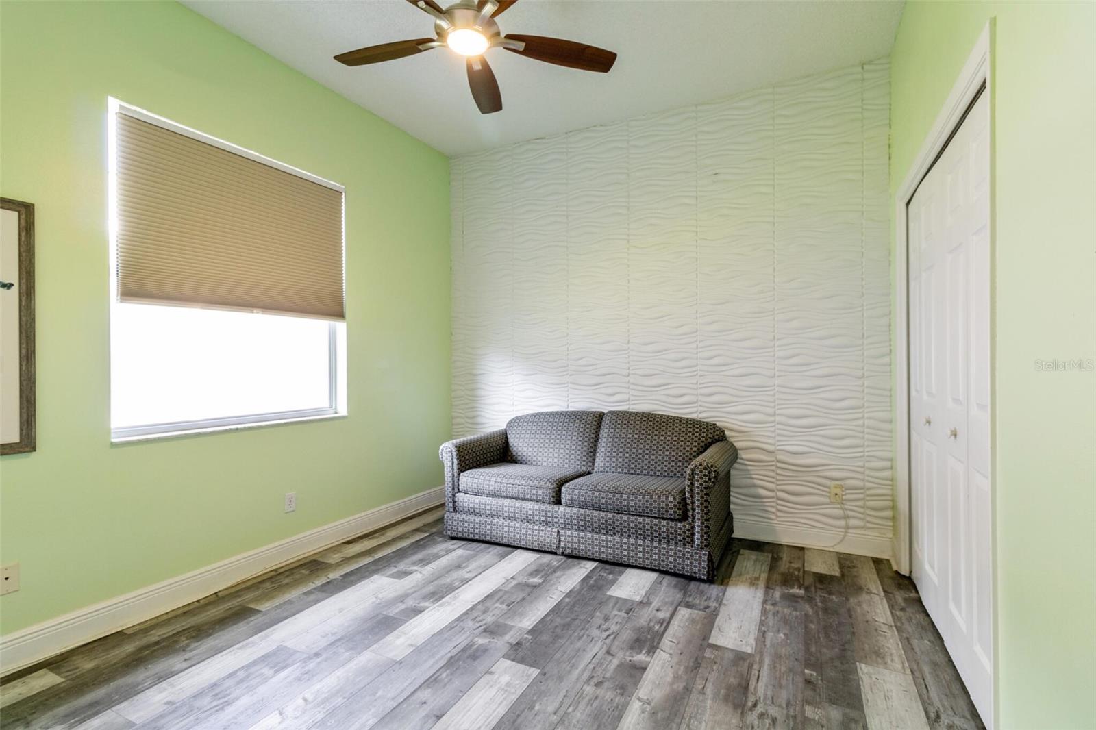 1647 STABLE TRL, PALM HARBOR, FL, 34685