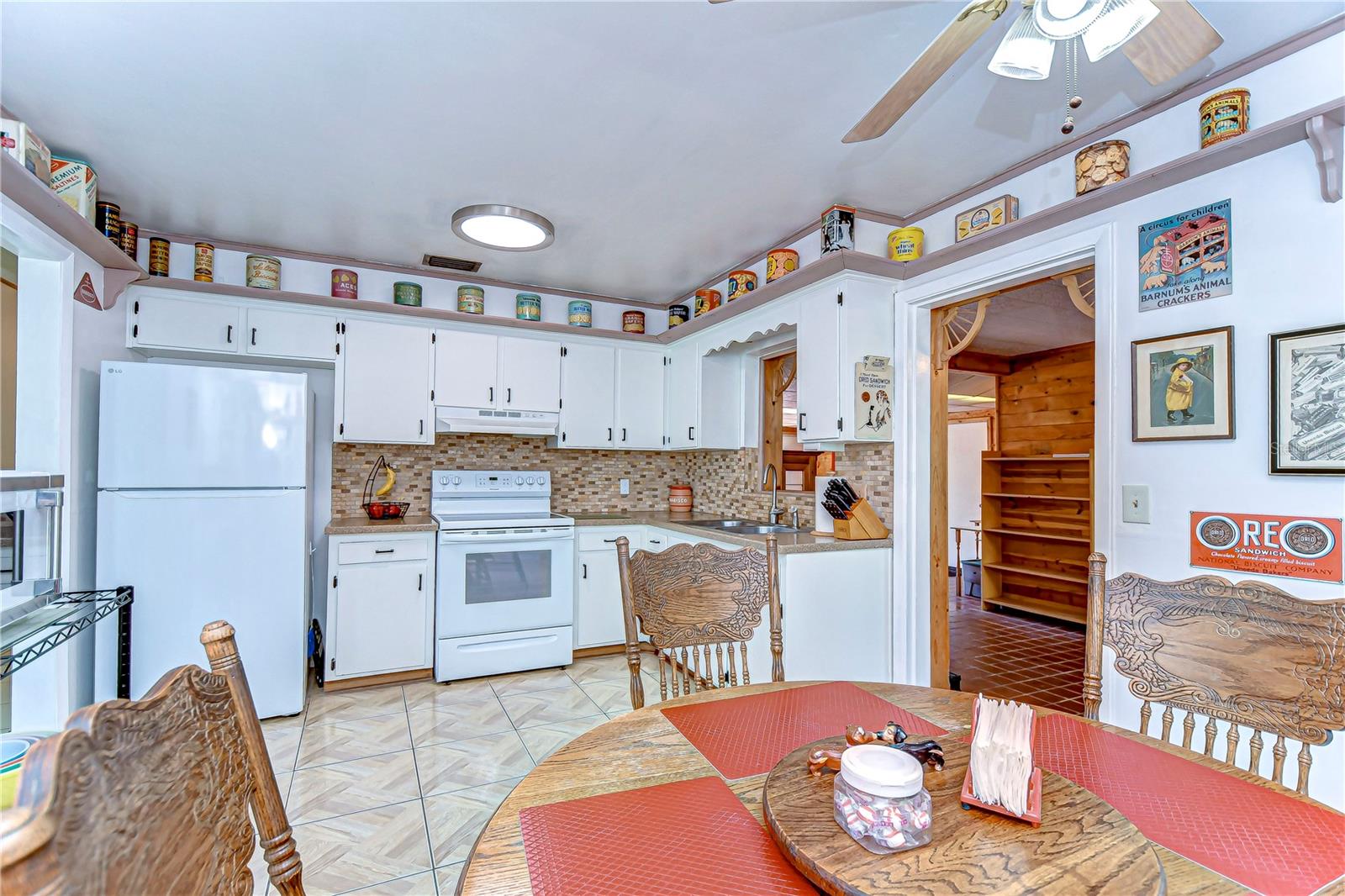 6708 W CLIFTON ST, TAMPA, FL, 33634