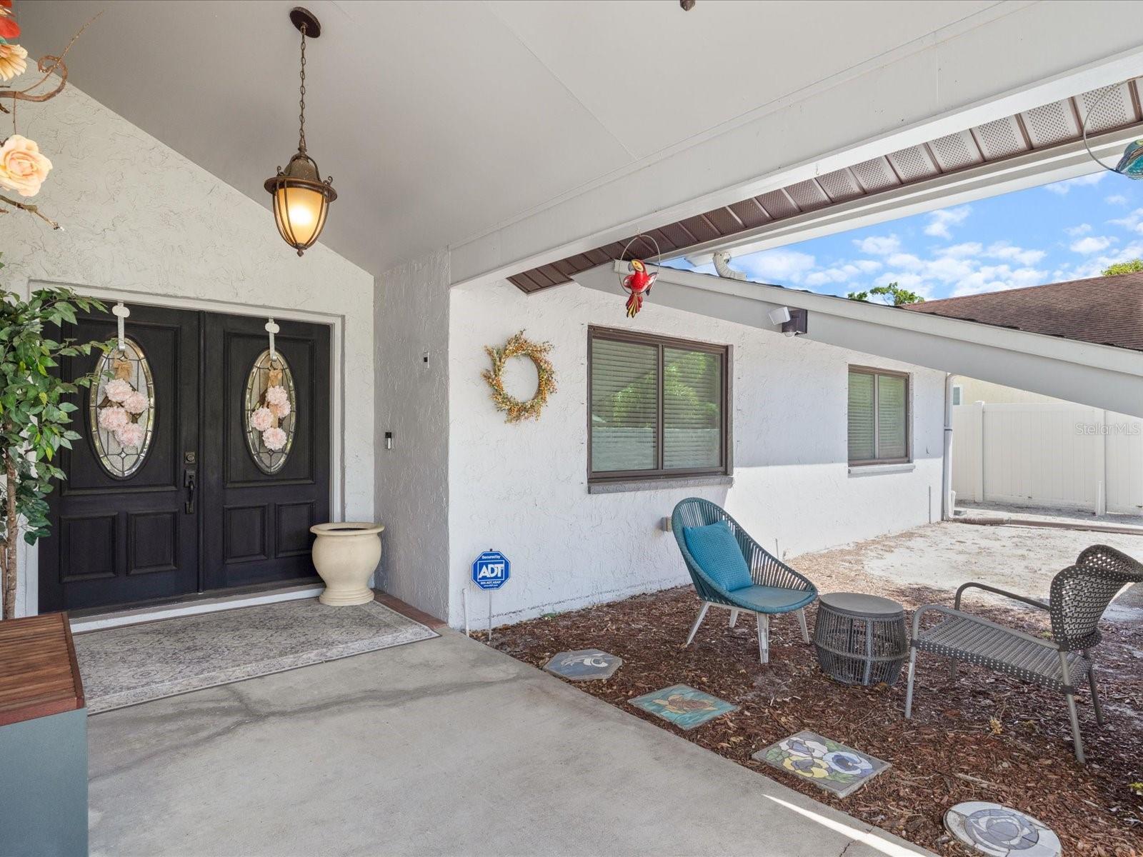 8305 PALMA VISTA LN, TAMPA, FL, 33614