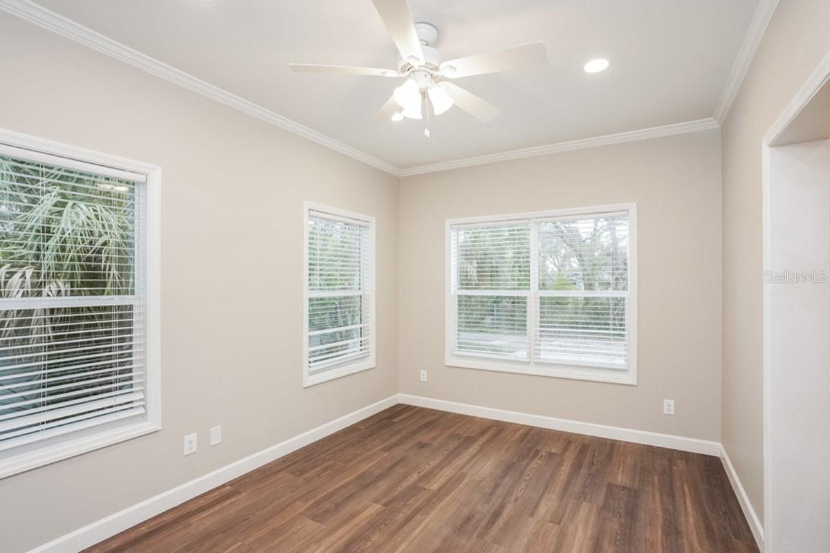 2720 13TH ST S, ST PETERSBURG, FL, 33712
