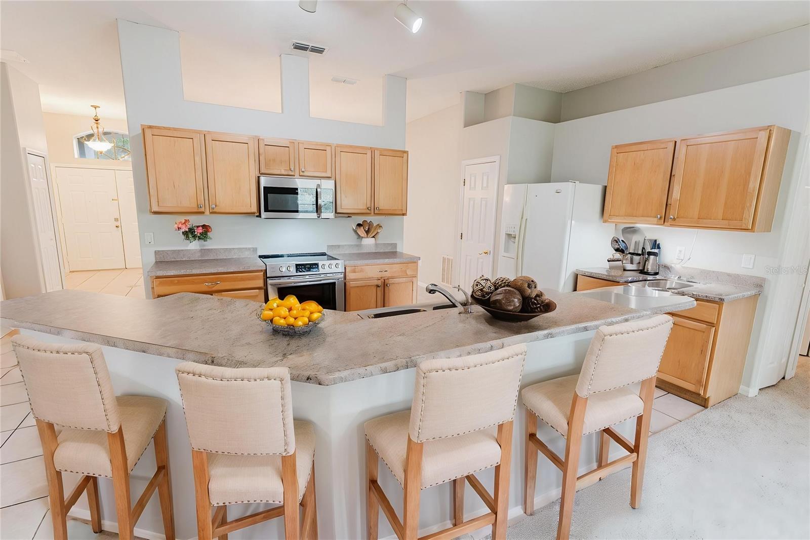 2025 CLAREMONT DR, DELTONA, FL, 32725
