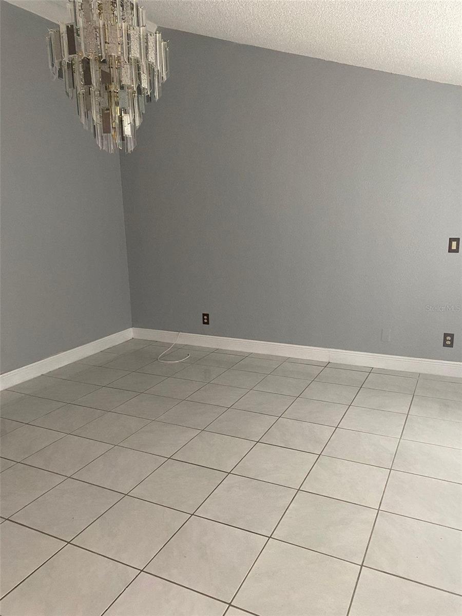 10106 WHEATLEY HILLS CT, TAMPA, FL, 33615