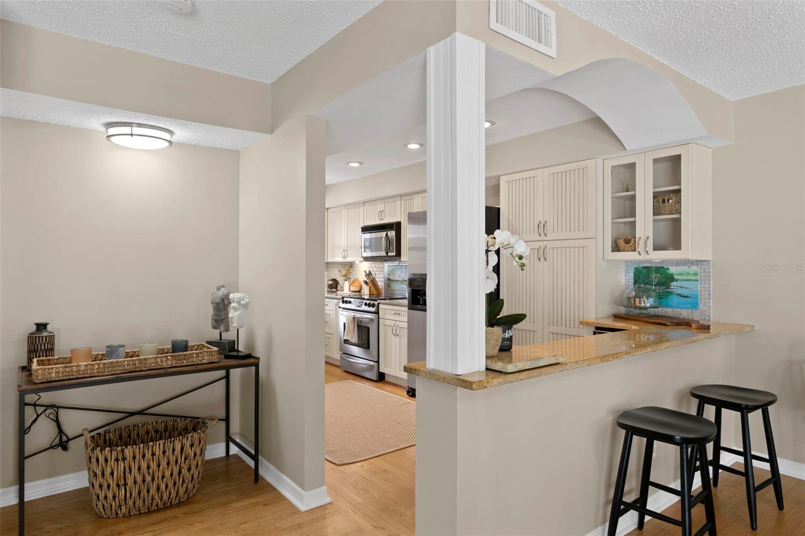 4863 W FLAMINGO RD RD #2, TAMPA, FL, 33611