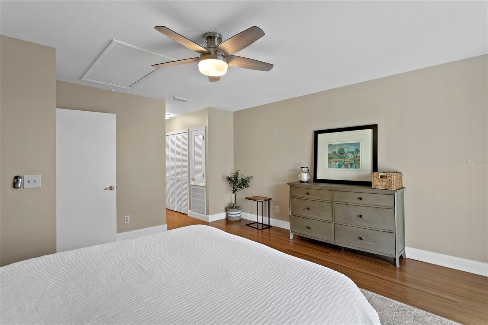 4863 W FLAMINGO RD RD #2, TAMPA, FL, 33611