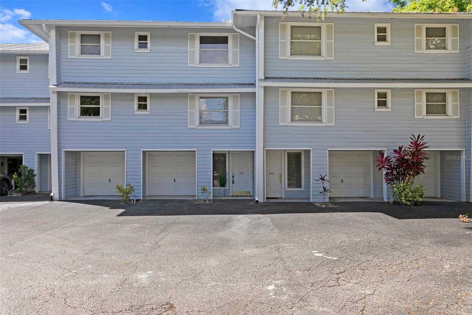 4863 W FLAMINGO RD RD #2, TAMPA, FL, 33611