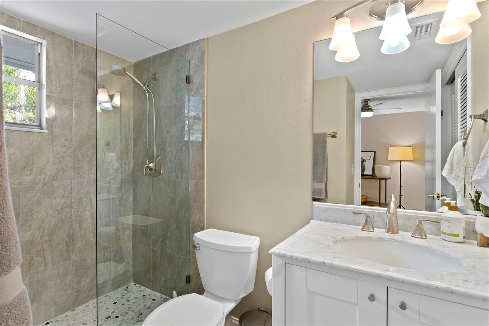 4863 W FLAMINGO RD RD #2, TAMPA, FL, 33611