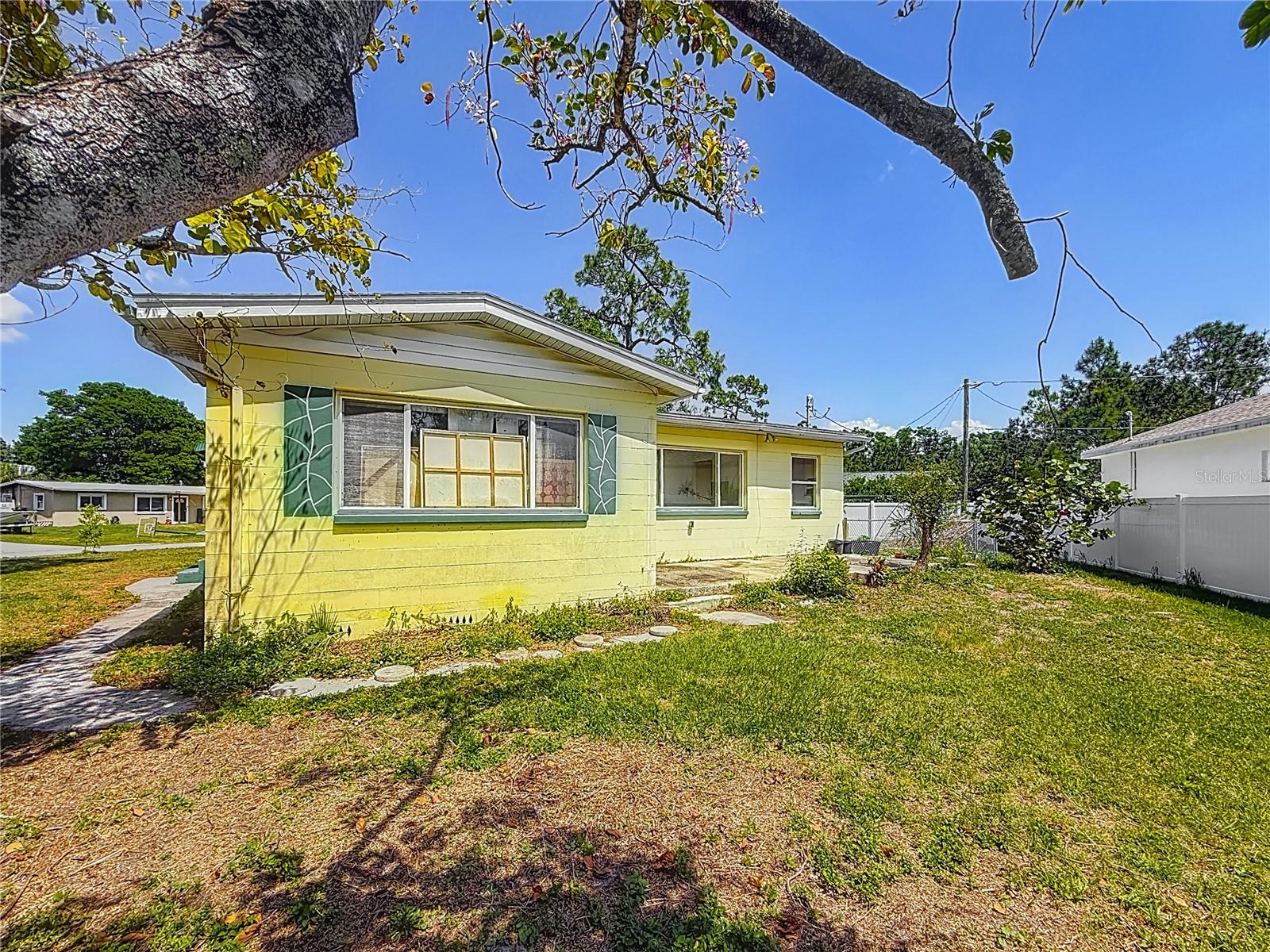 5995 59TH WAY N, ST PETERSBURG, FL, 33709