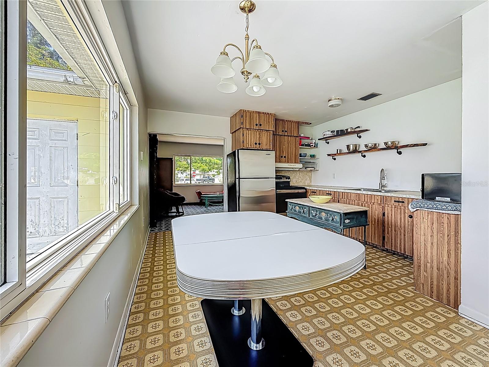 5995 59TH WAY N, ST PETERSBURG, FL, 33709