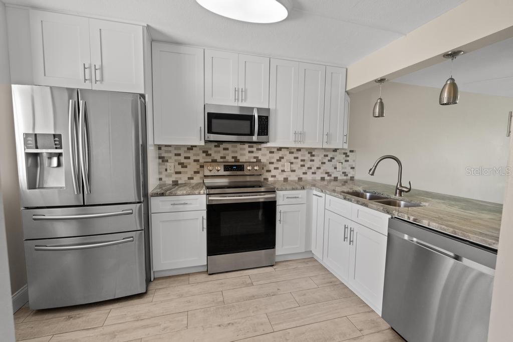 2017 SKIMMER CT W #416, CLEARWATER, FL, 33762
