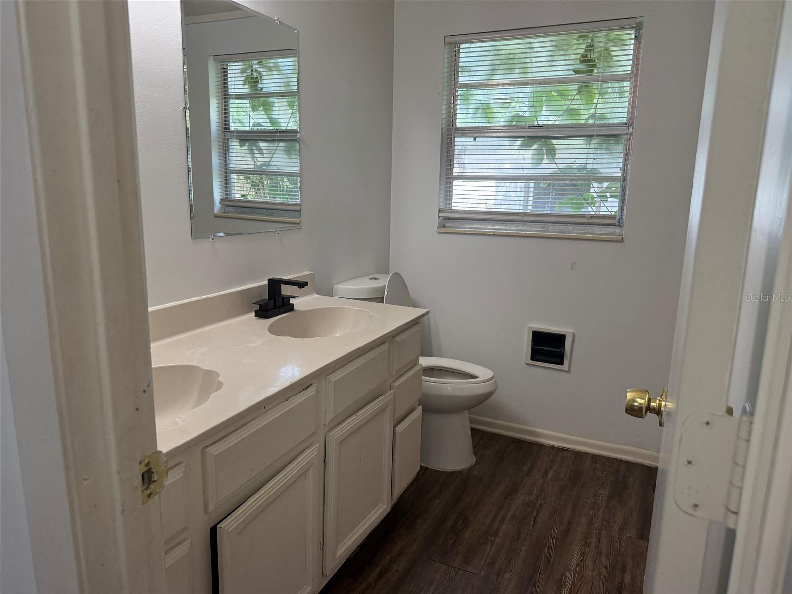 1204 E CAMELLIA DR, BRANDON, FL, 33510