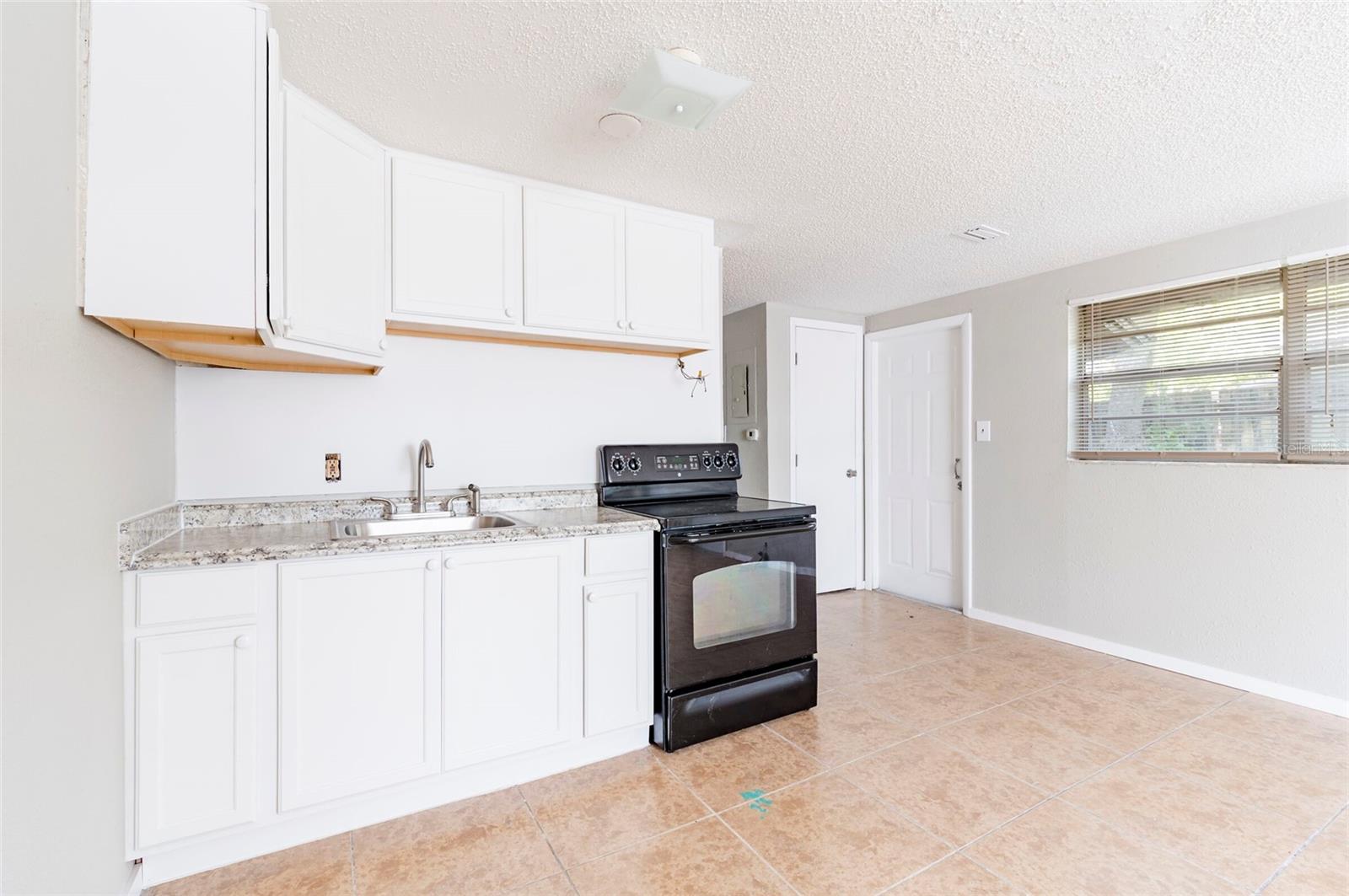 10108 N 10TH ST, TAMPA, FL, 33612