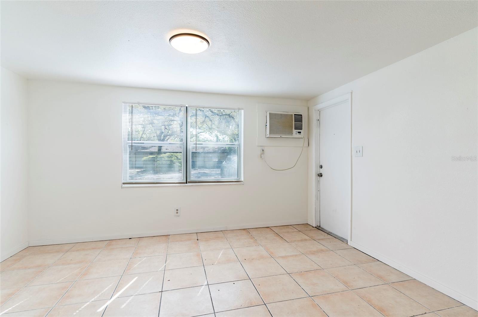 10108 N 10TH ST, TAMPA, FL, 33612