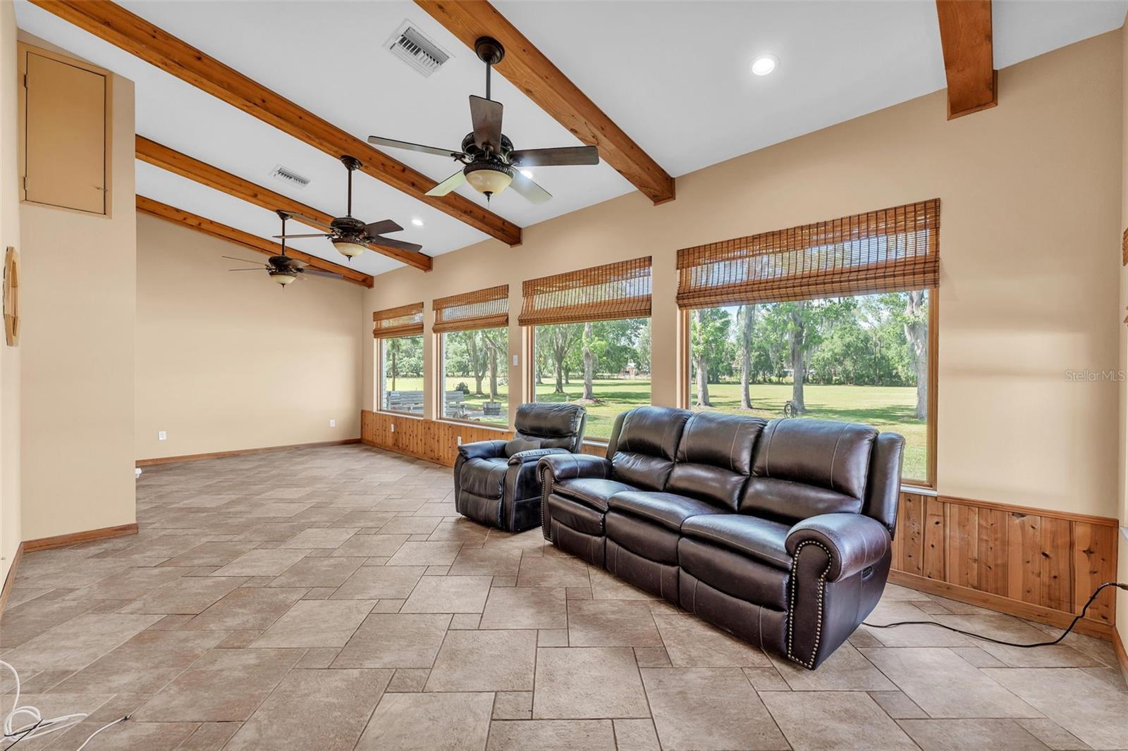 4910 THONOTOSASSA RD, PLANT CITY, FL, 33565