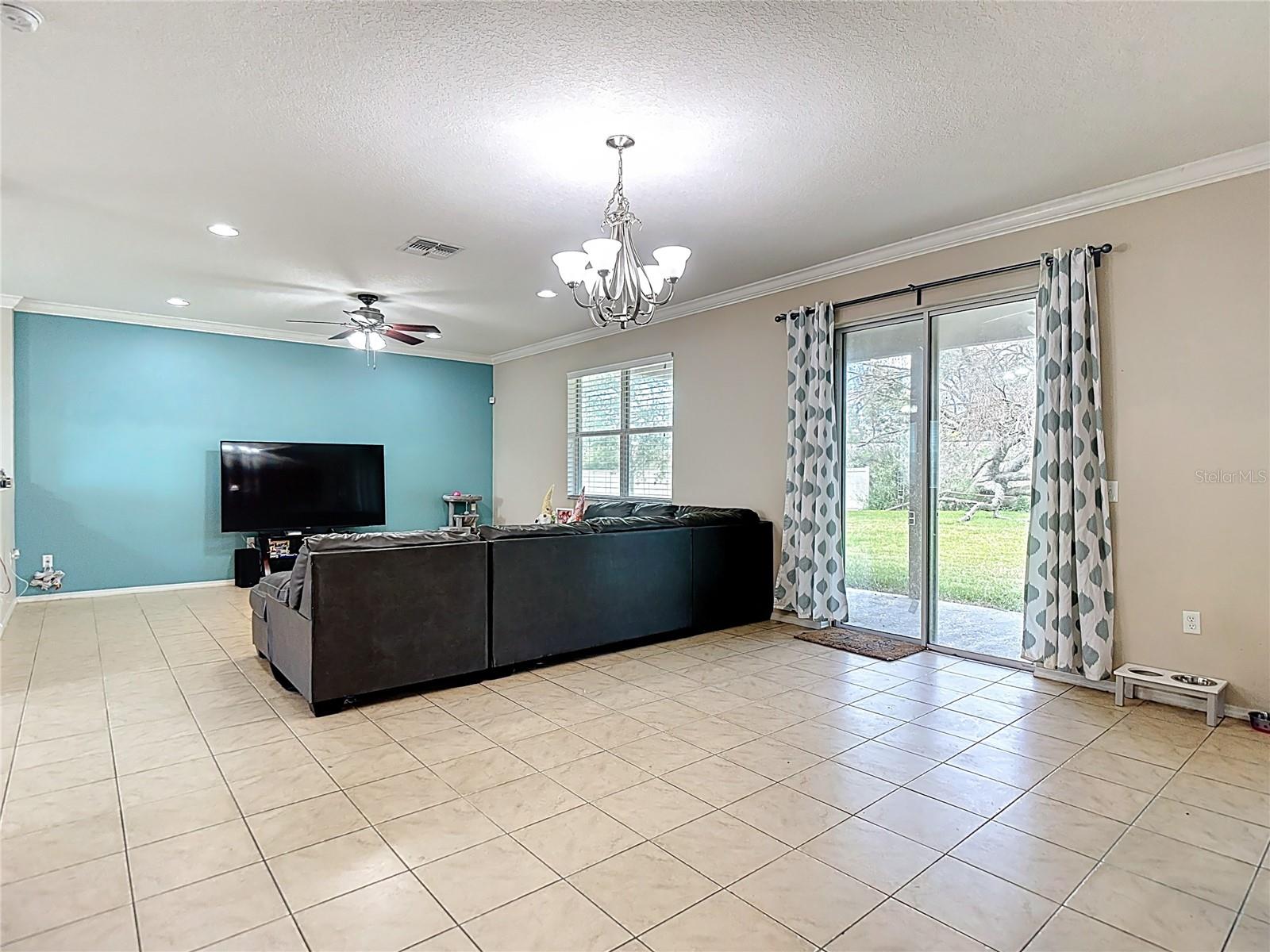 1105 CANYON OAKS DR, BRANDON, FL, 33510